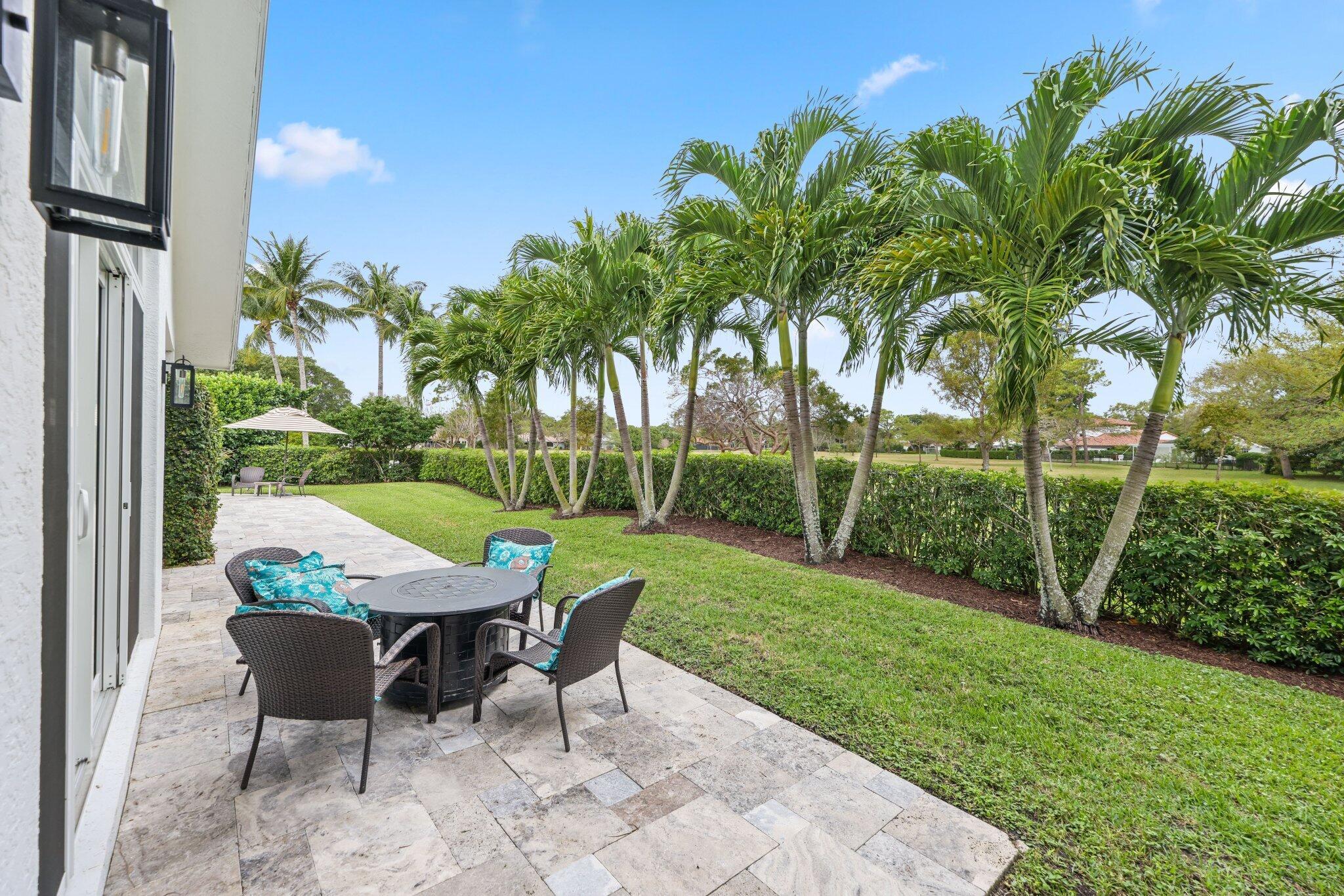 BOCA RATON BATH & TENNIS - Residential