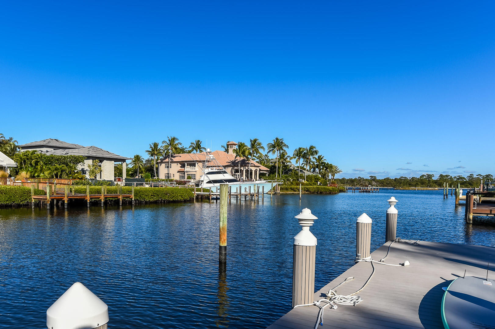 ADMIRALS COVE PAR C - Residential