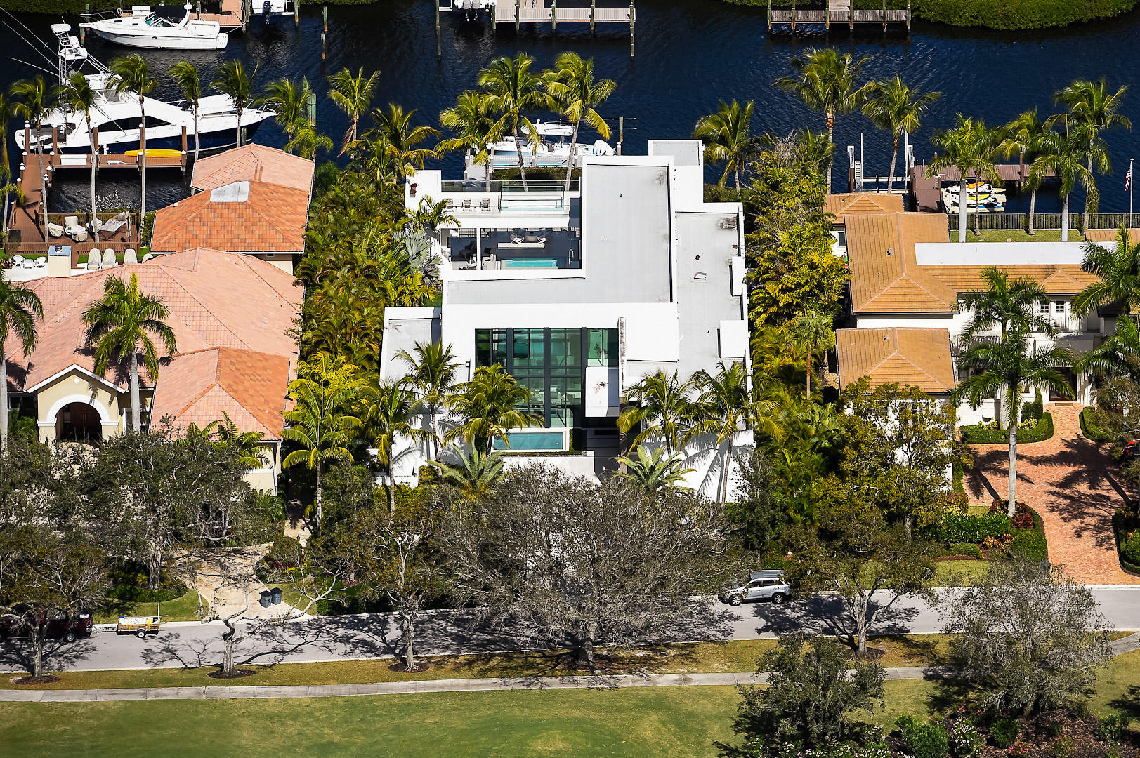 ADMIRALS COVE PAR C - Residential