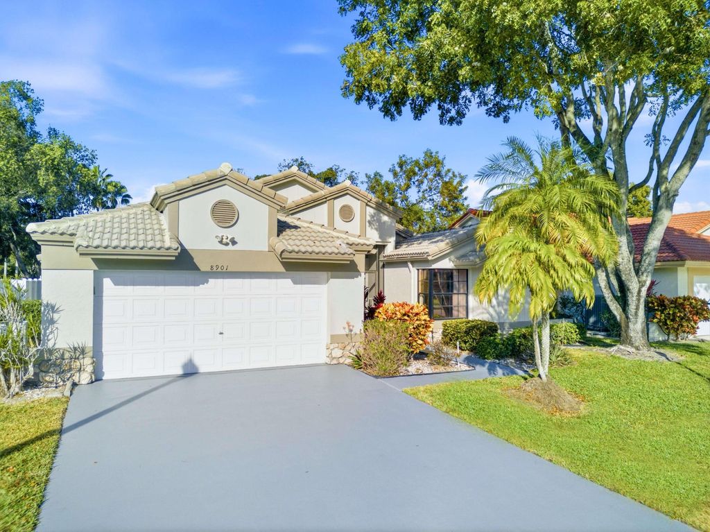 Photo of 8901 Boatswain Drive, Boynton Beach, FL 33436 (MLS # R11163490)