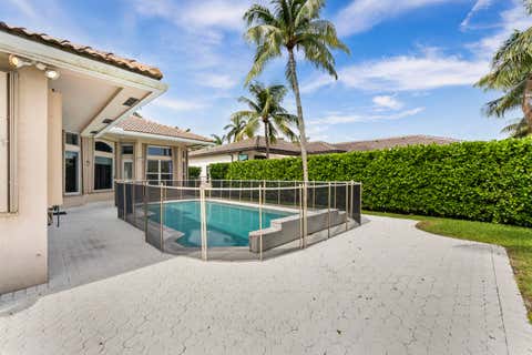 Tiny photo for 9641 Parkview Avenue, Boca Raton, FL 33428 (MLS # B26034956)