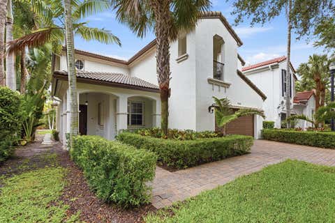 Photo of 946 Mill Creek Drive, Palm Beach Gardens, FL 33410 (MLS # B26032145)