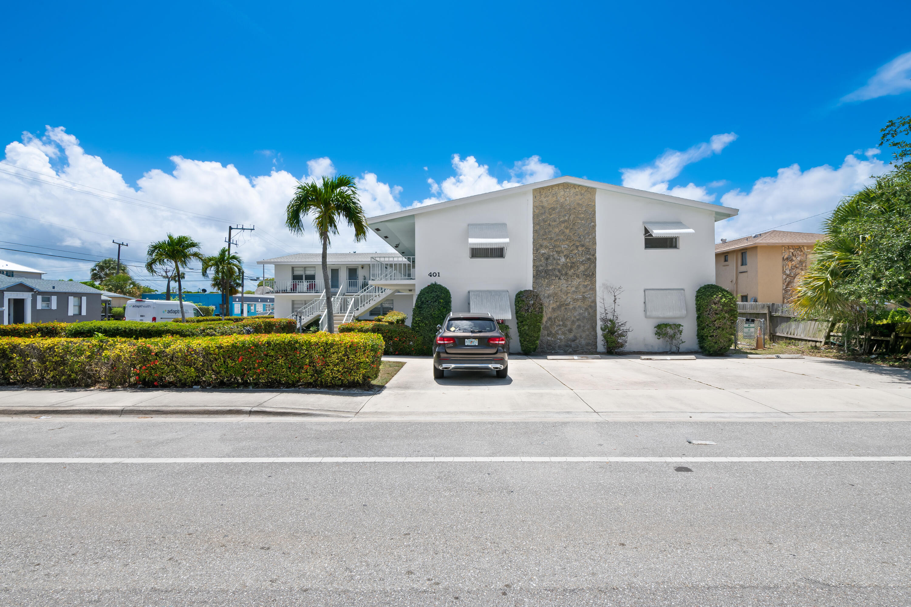 HOVIANNA APTS CONDO - Residential