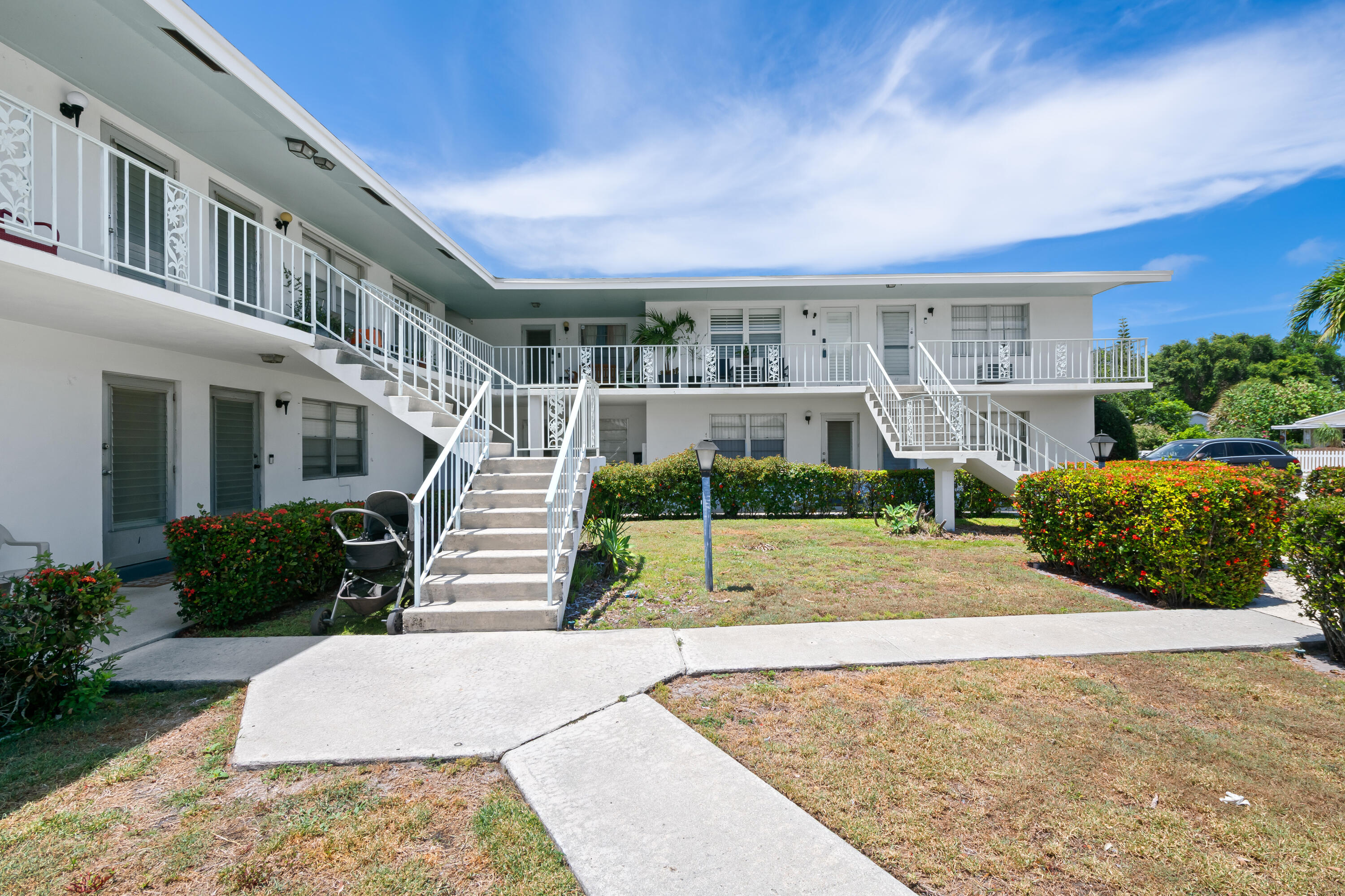 HOVIANNA APTS CONDO - Residential