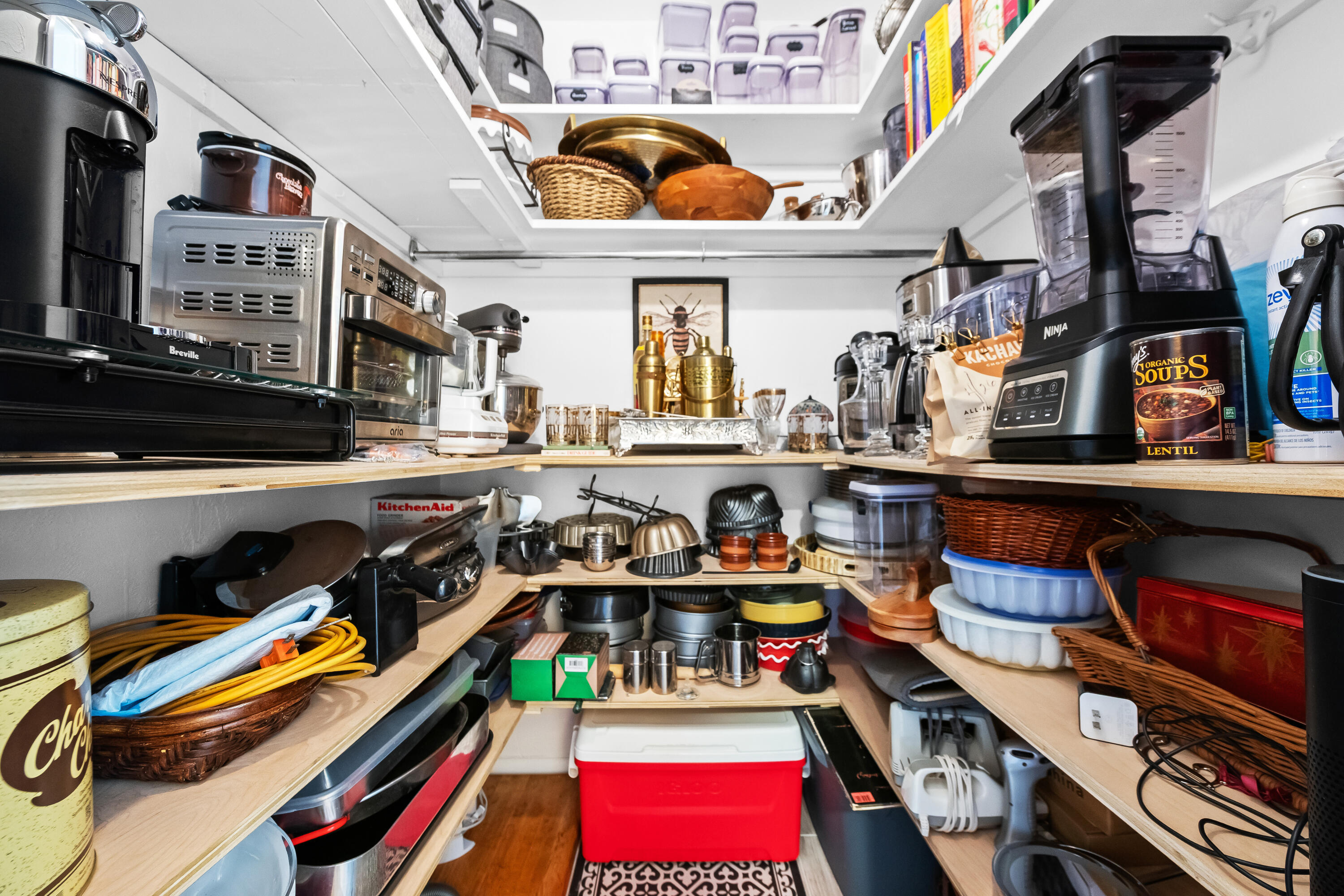 View photos, virtual tours, details... 401 N J Street 11