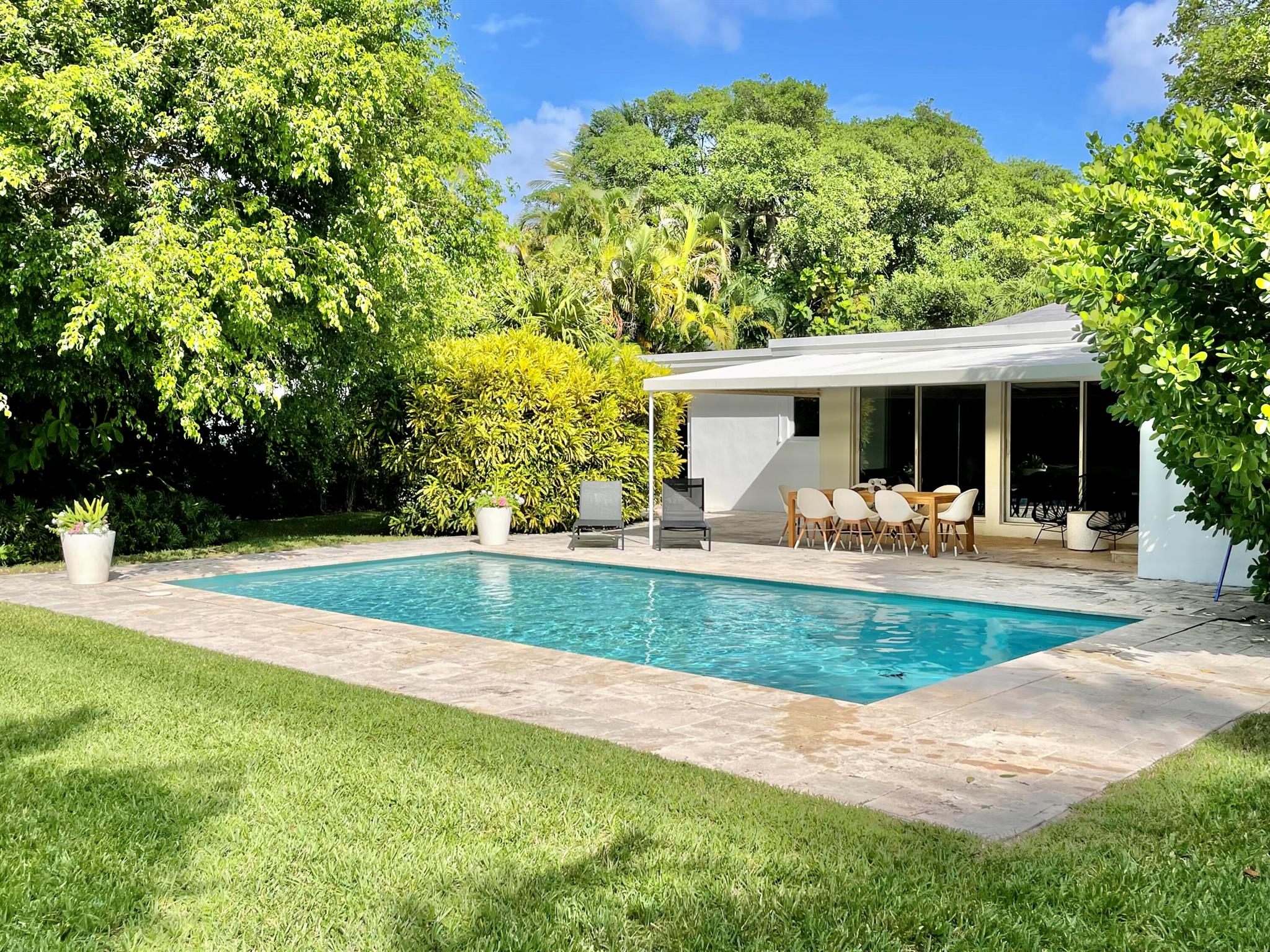 Hypoluxo Island - Residential Lease