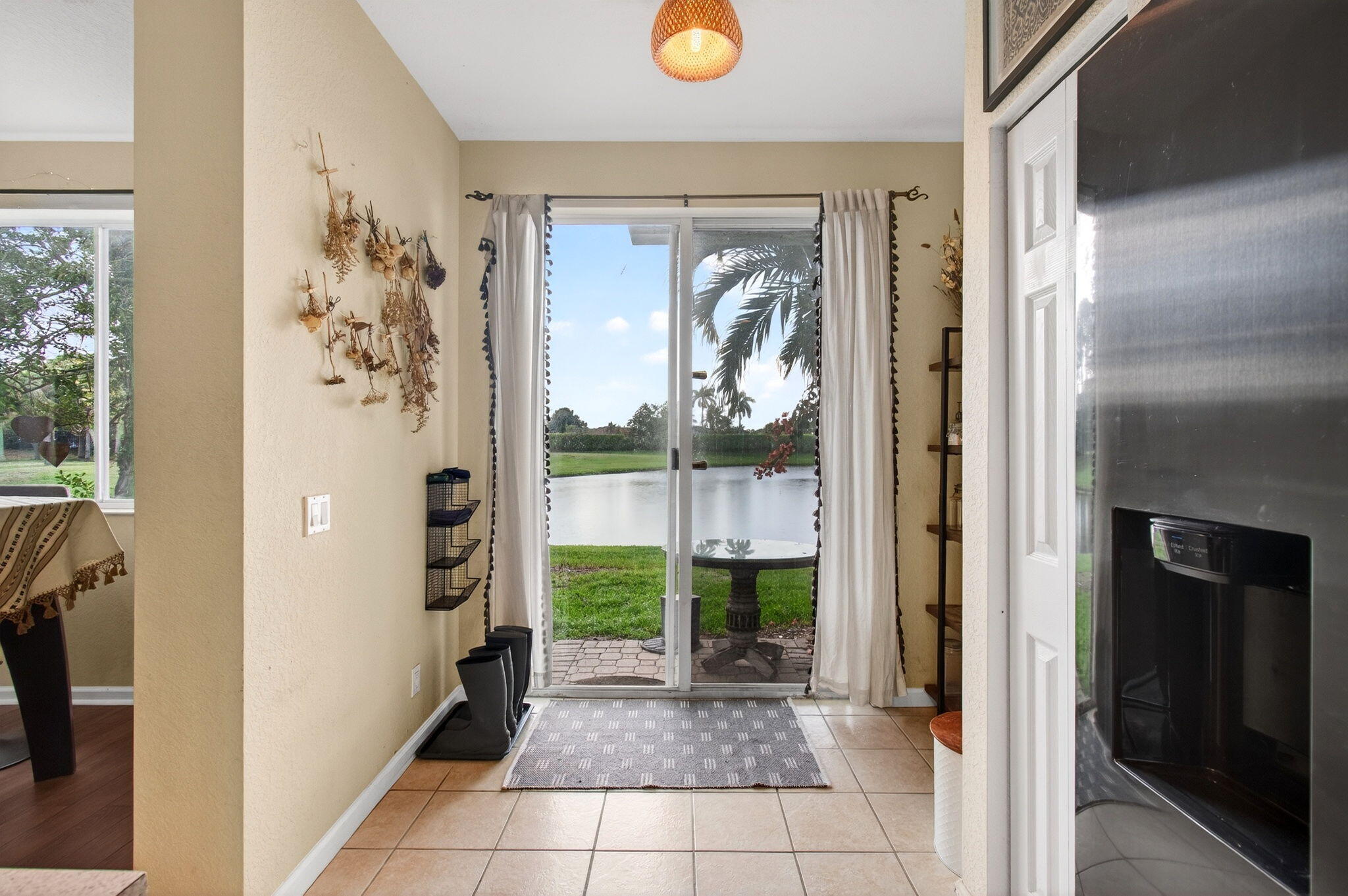 THOUSAND OAKS - Residential