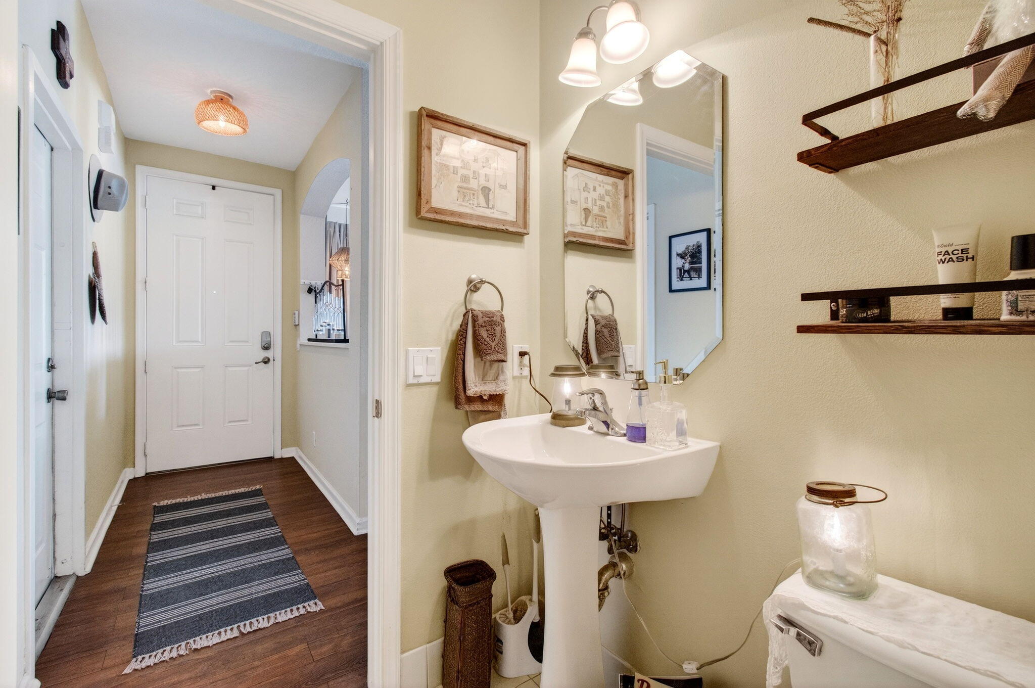 THOUSAND OAKS - Residential