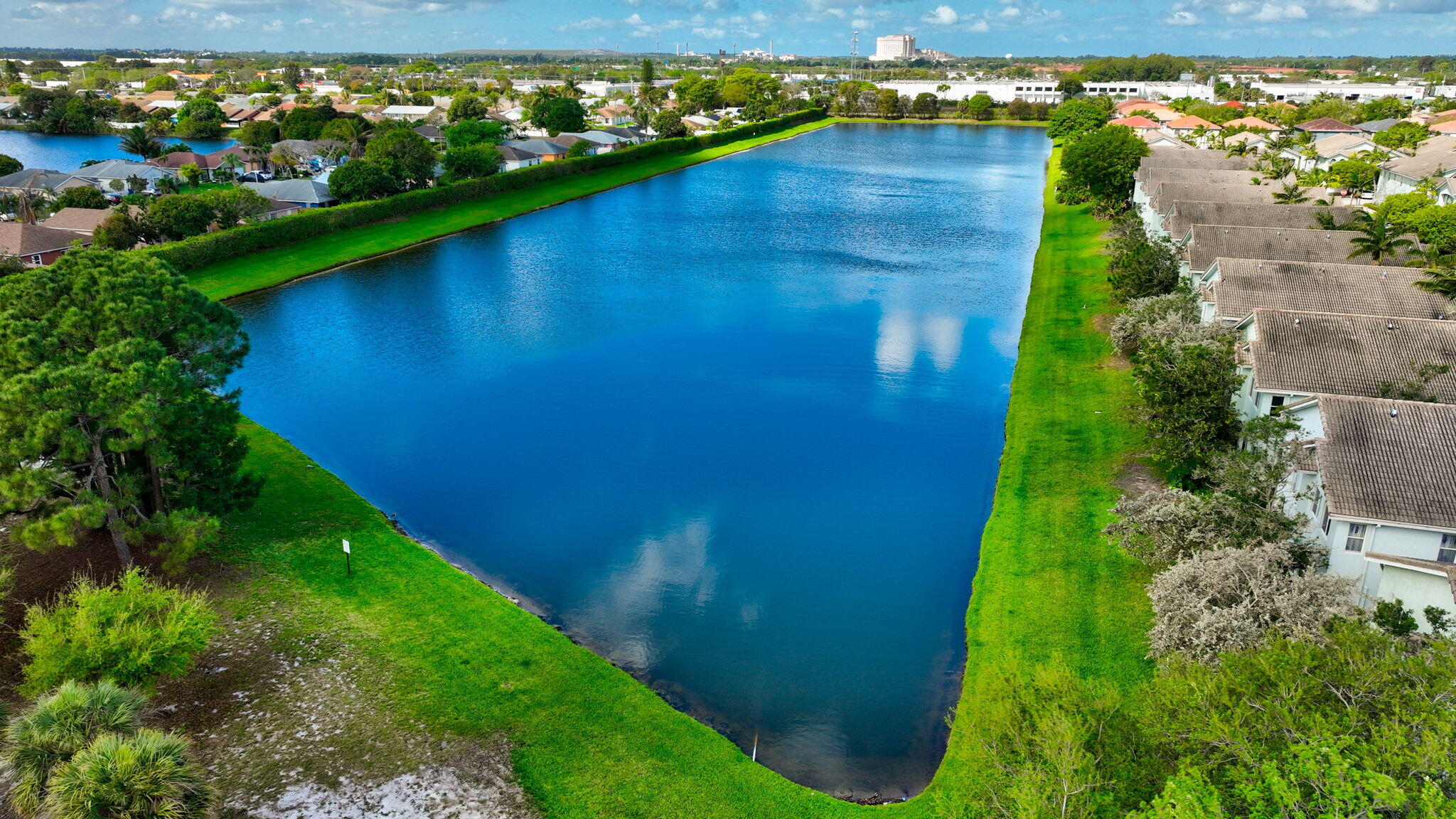 THOUSAND OAKS - Residential