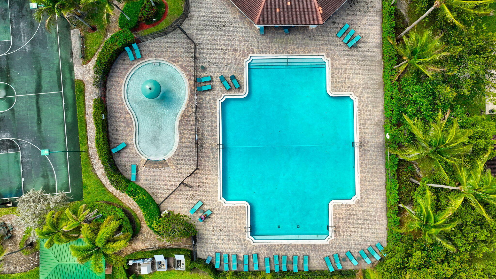 THOUSAND OAKS - Residential