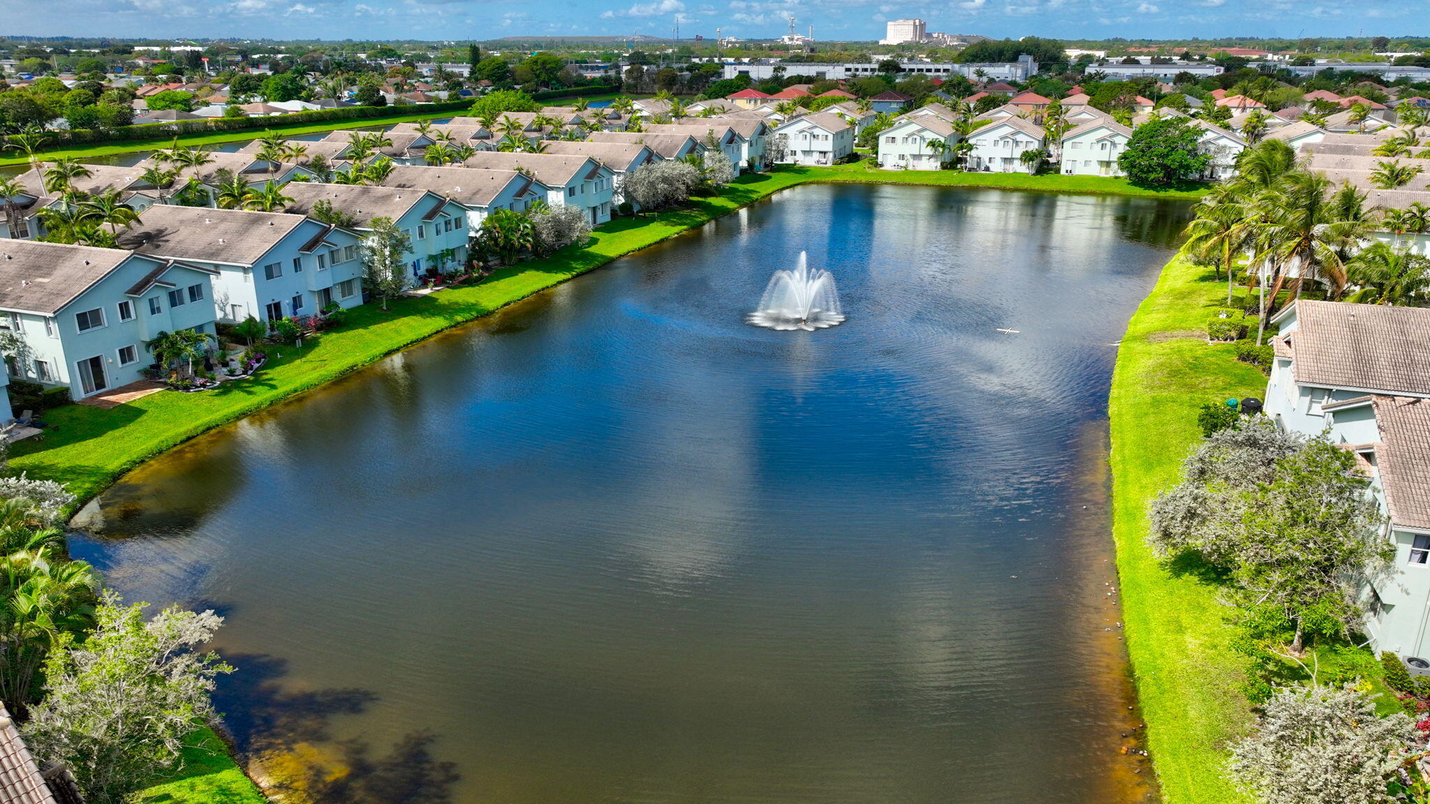 THOUSAND OAKS - Residential