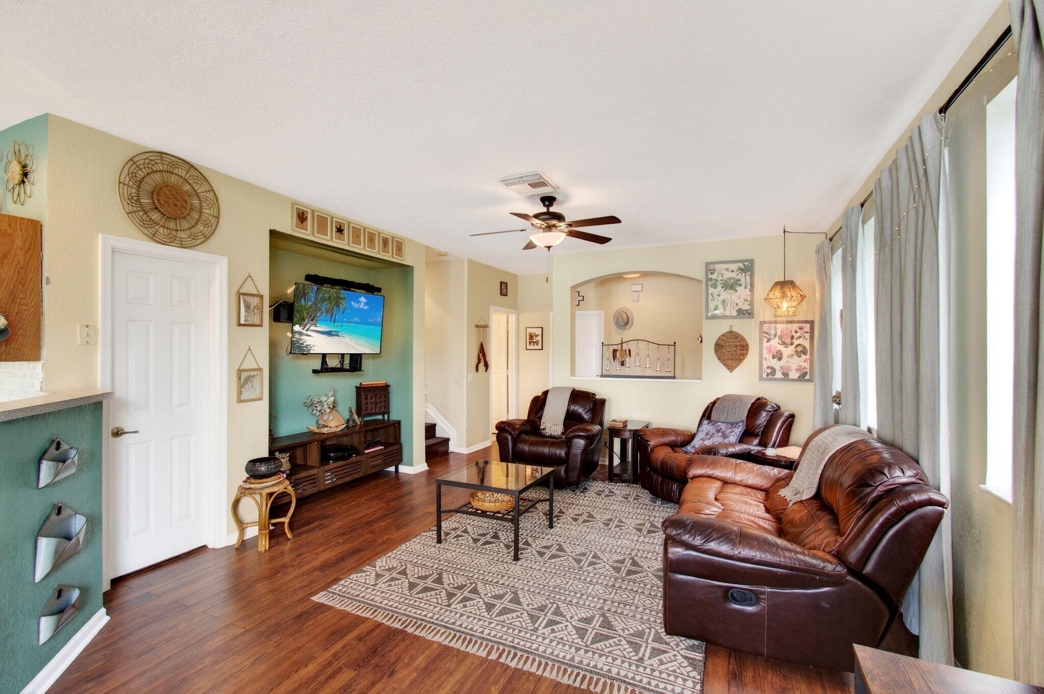 THOUSAND OAKS - Residential