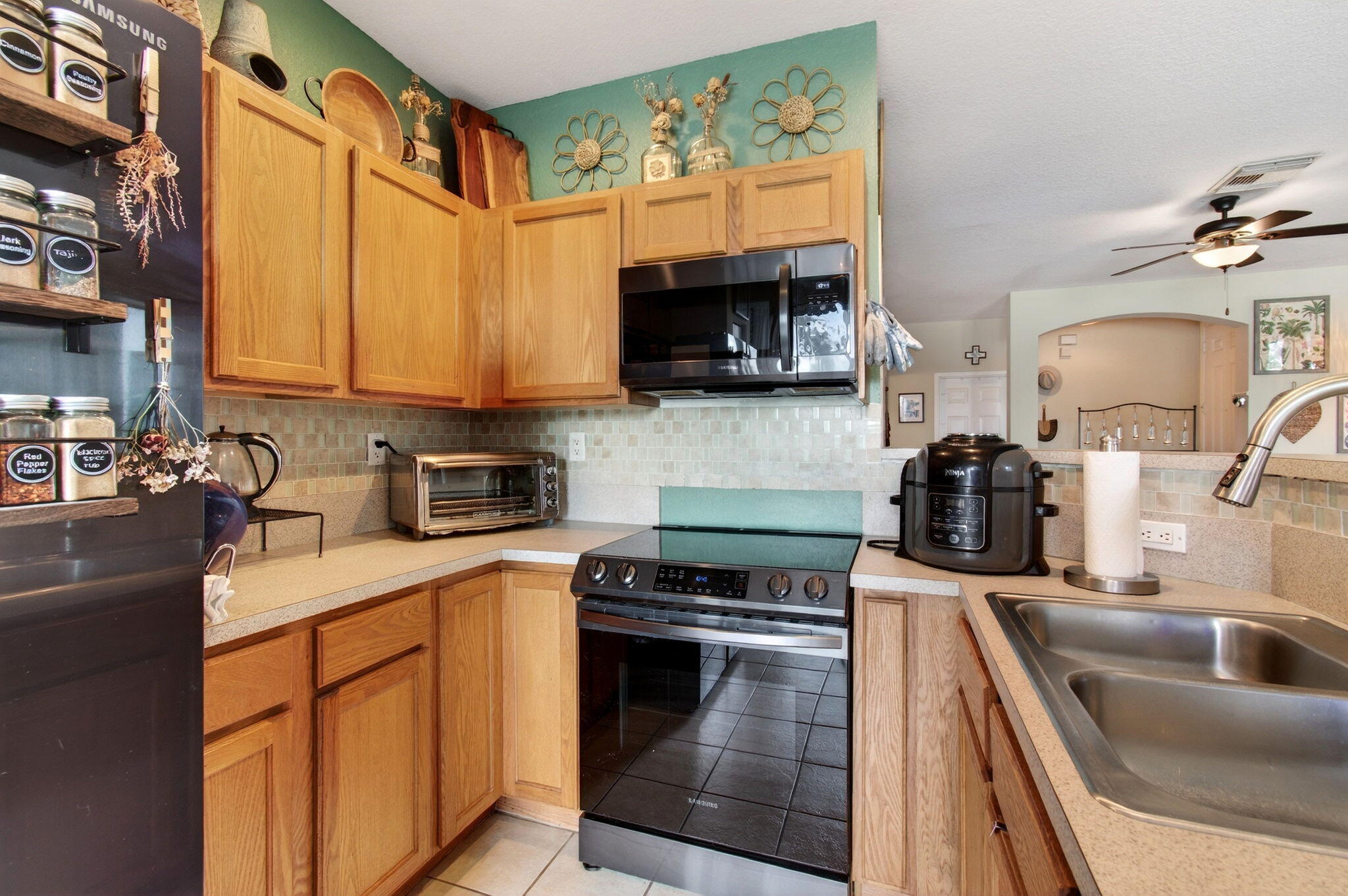 THOUSAND OAKS - Residential