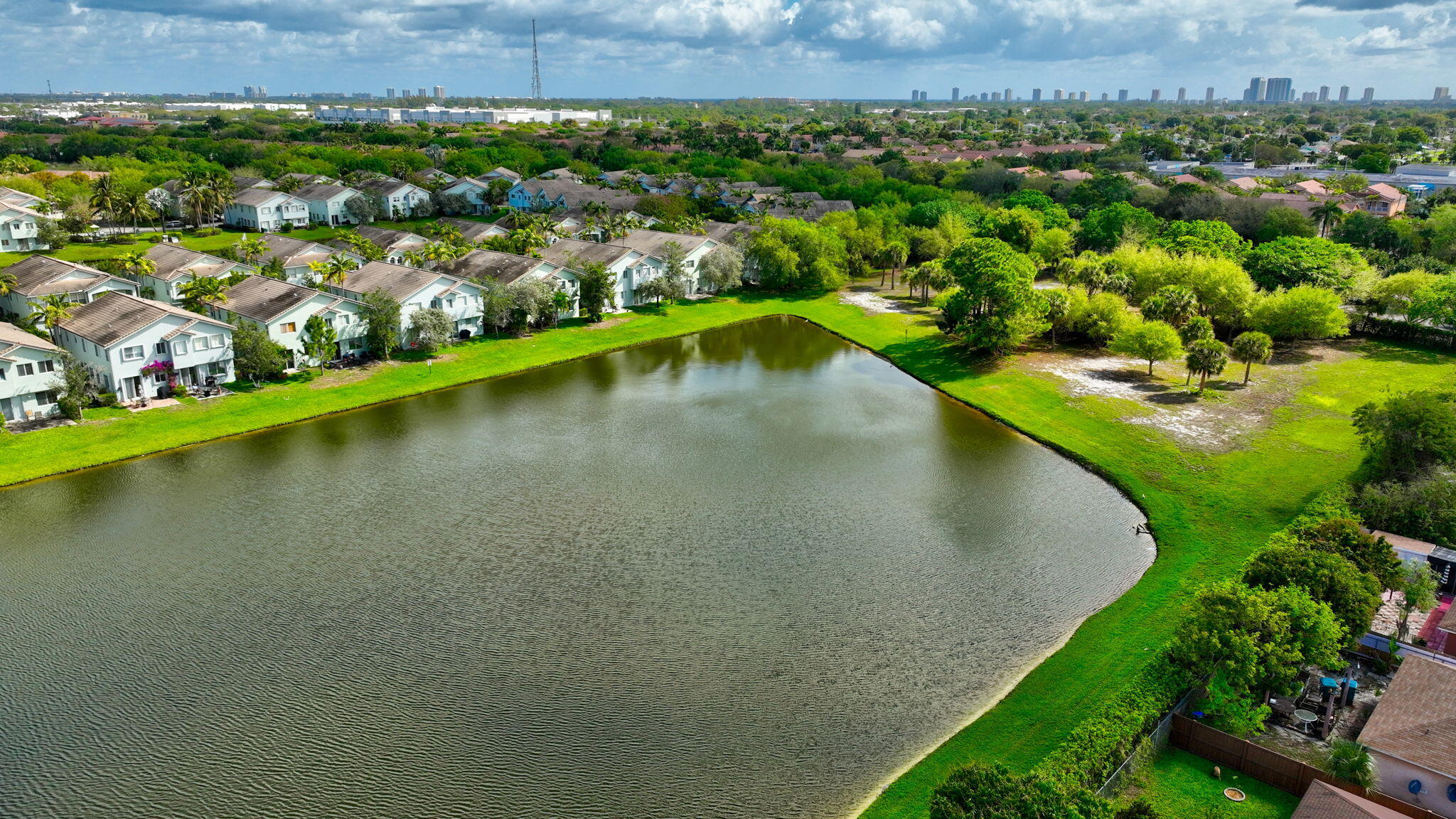 THOUSAND OAKS - Residential
