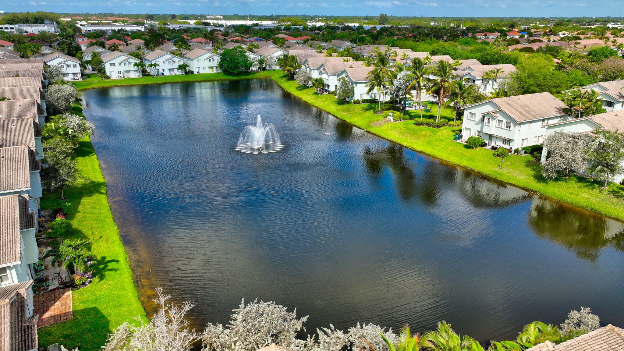 THOUSAND OAKS - Residential