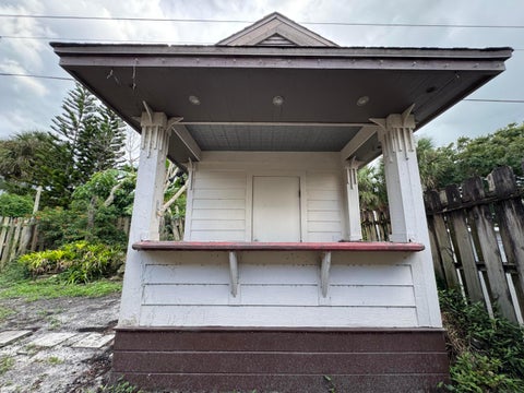 Tiny photo for 72 SE Taho Terrace, Stuart, FL 34997 (MLS # B26089415)