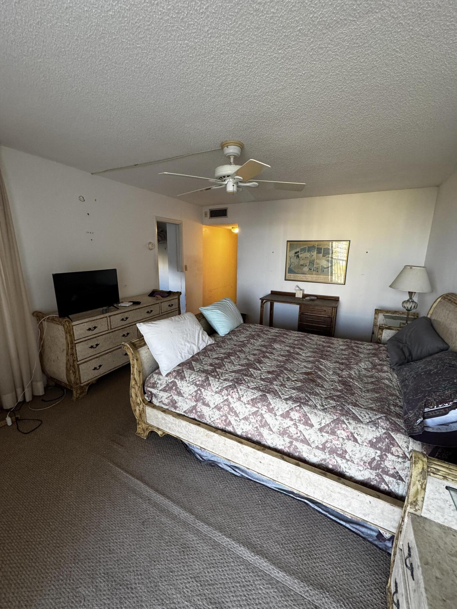 2940 N Course Drive 607