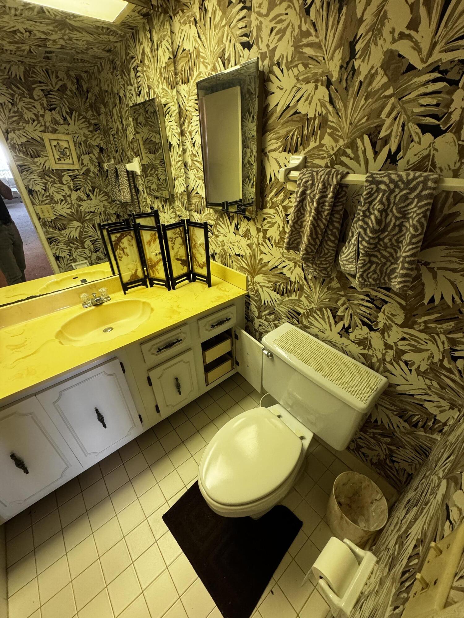 2940 N Course Drive 607