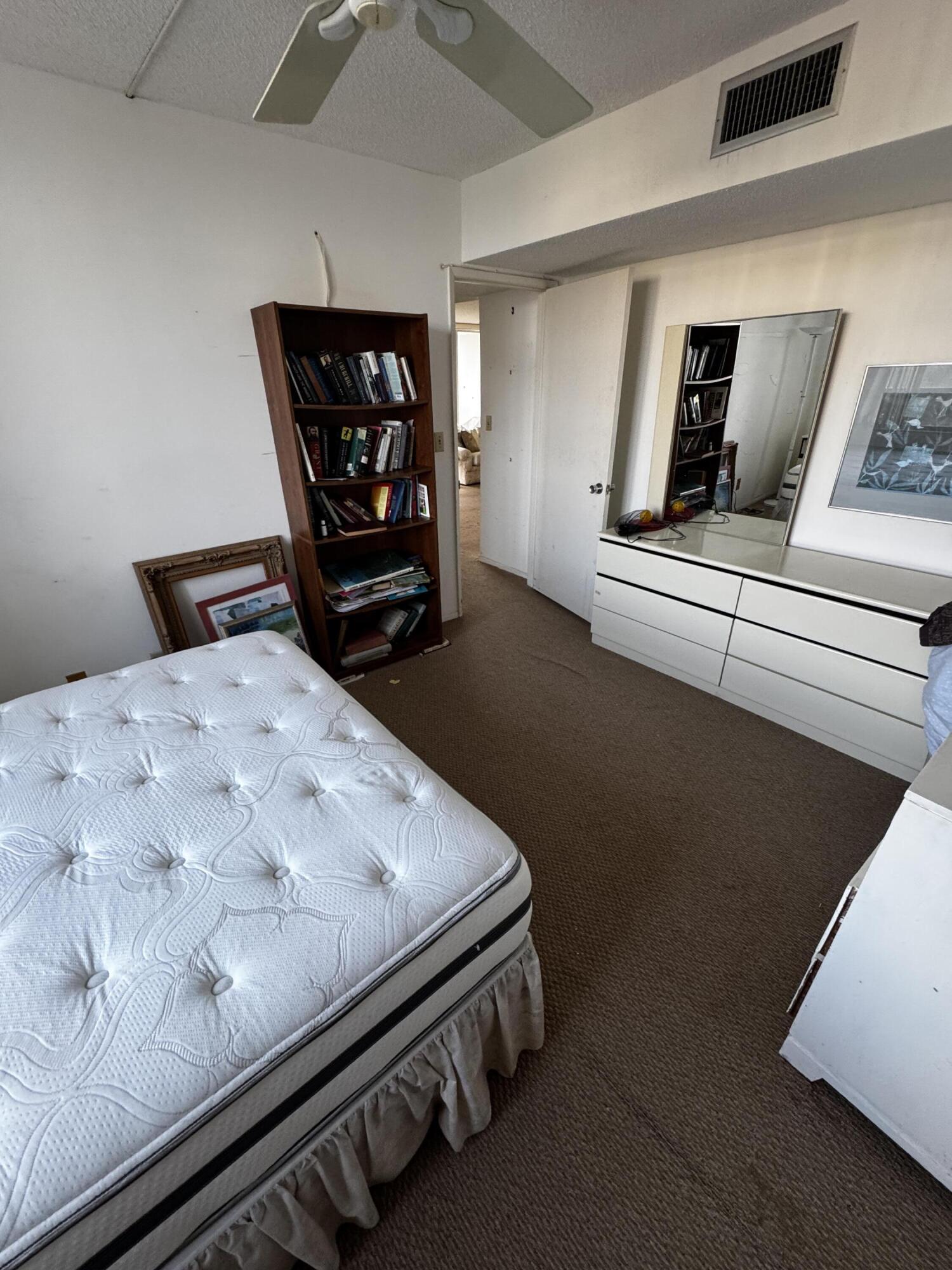 NO 39 PALM-AIRE COUNTRY CLUB - Residential