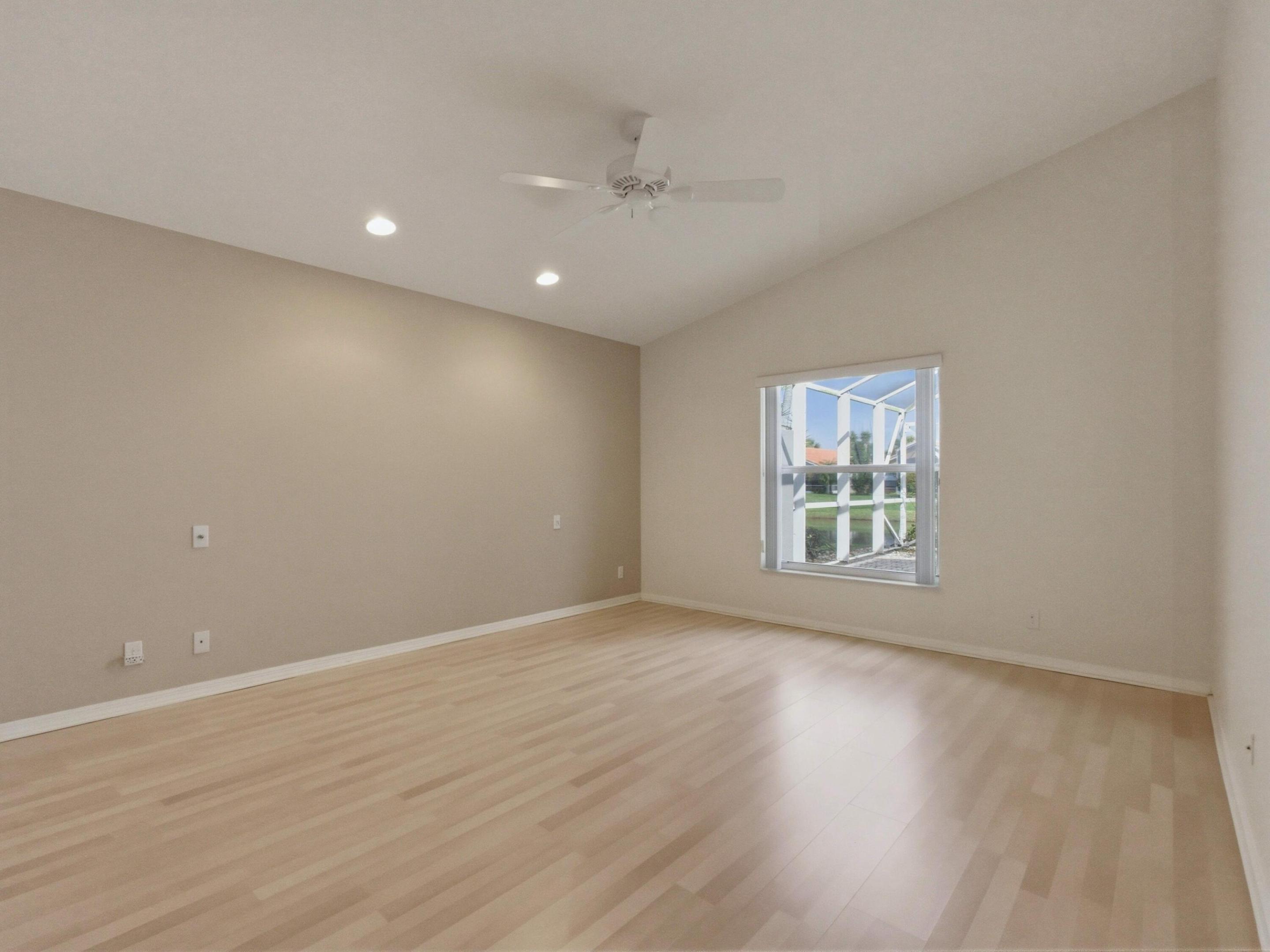 TUSCANY PAR A/B - Residential