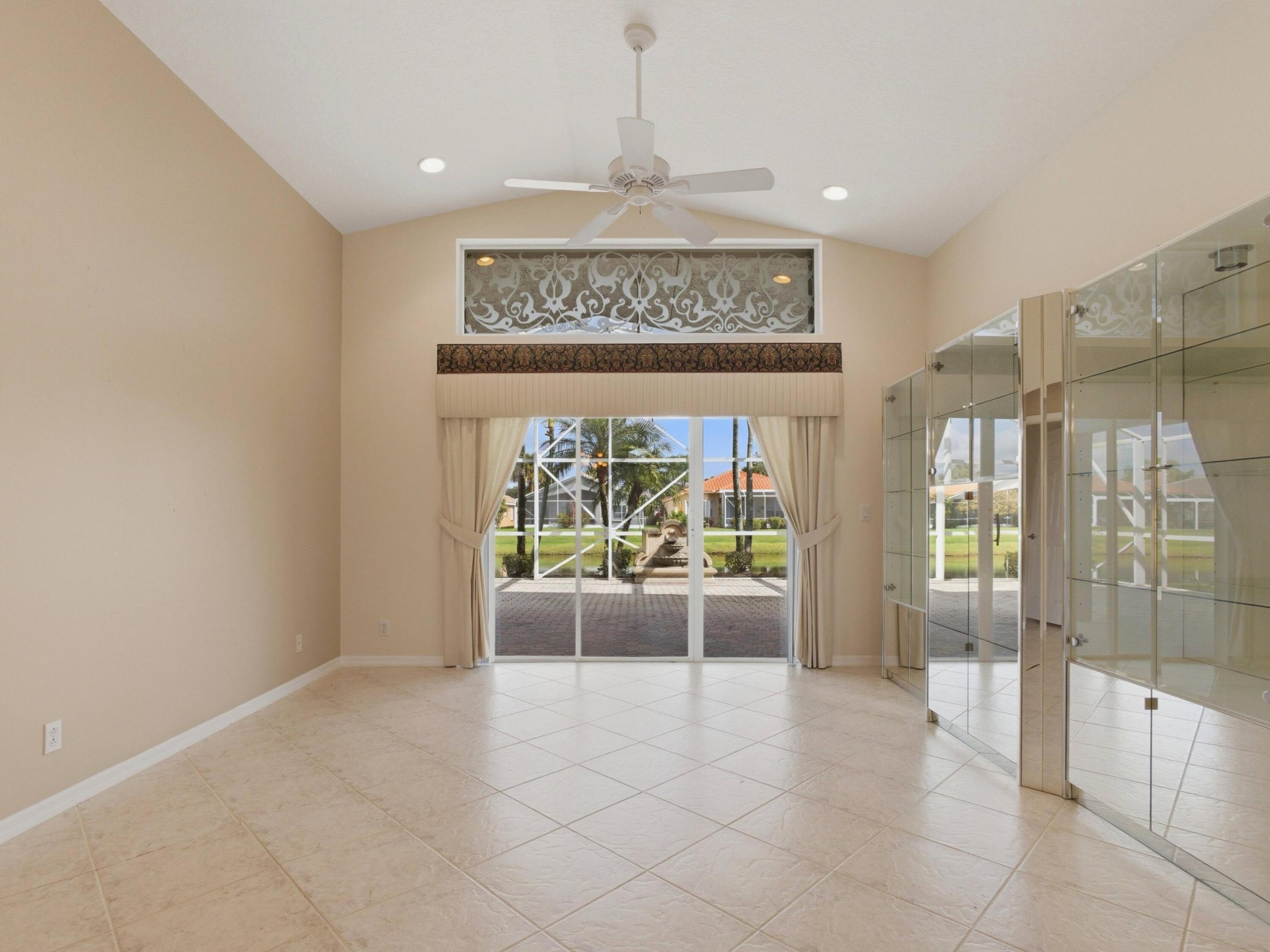 TUSCANY PAR A/B - Residential