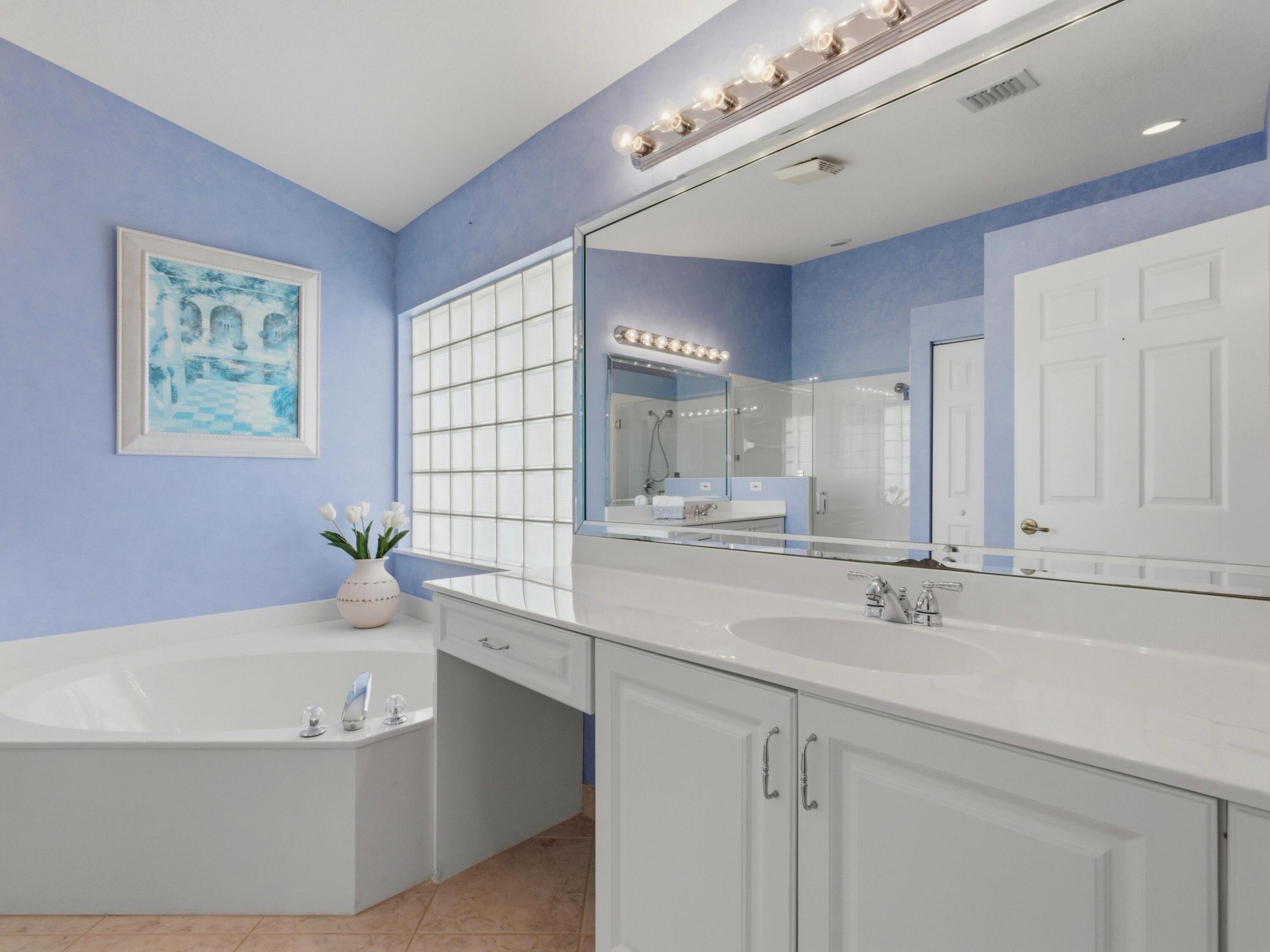 TUSCANY PAR A/B - Residential