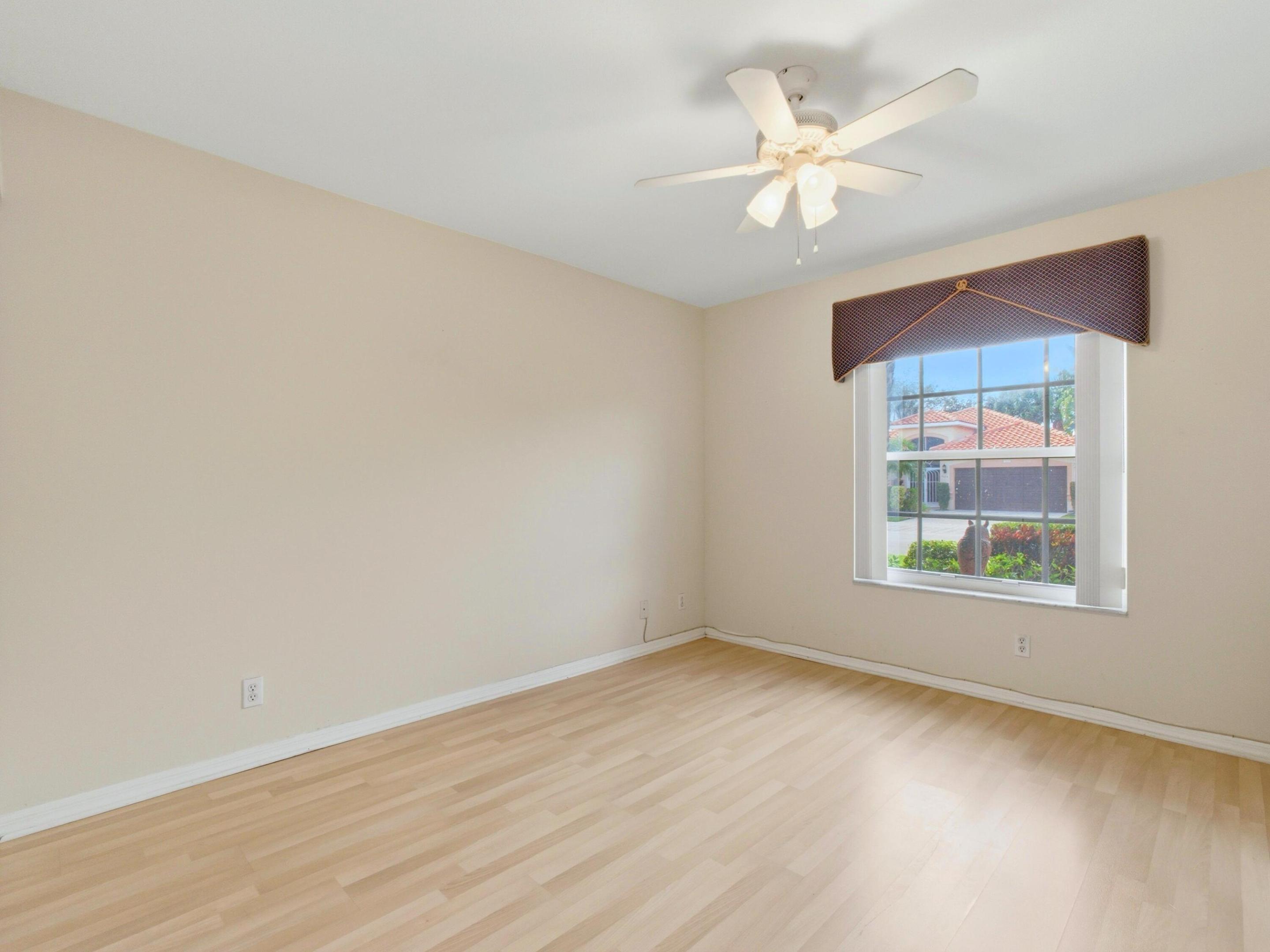 TUSCANY PAR A/B - Residential