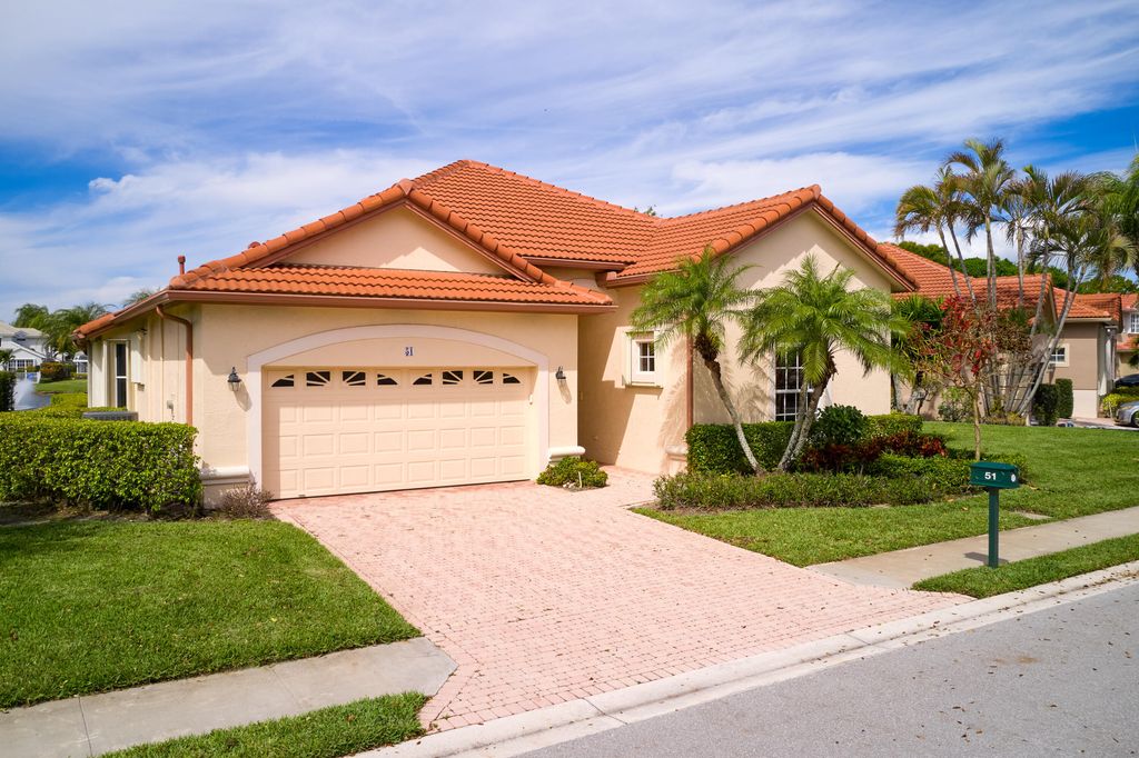 Photo of 51 Monterey Pointe Drive, Palm Beach Gardens, FL 33418 (MLS # B26006331)