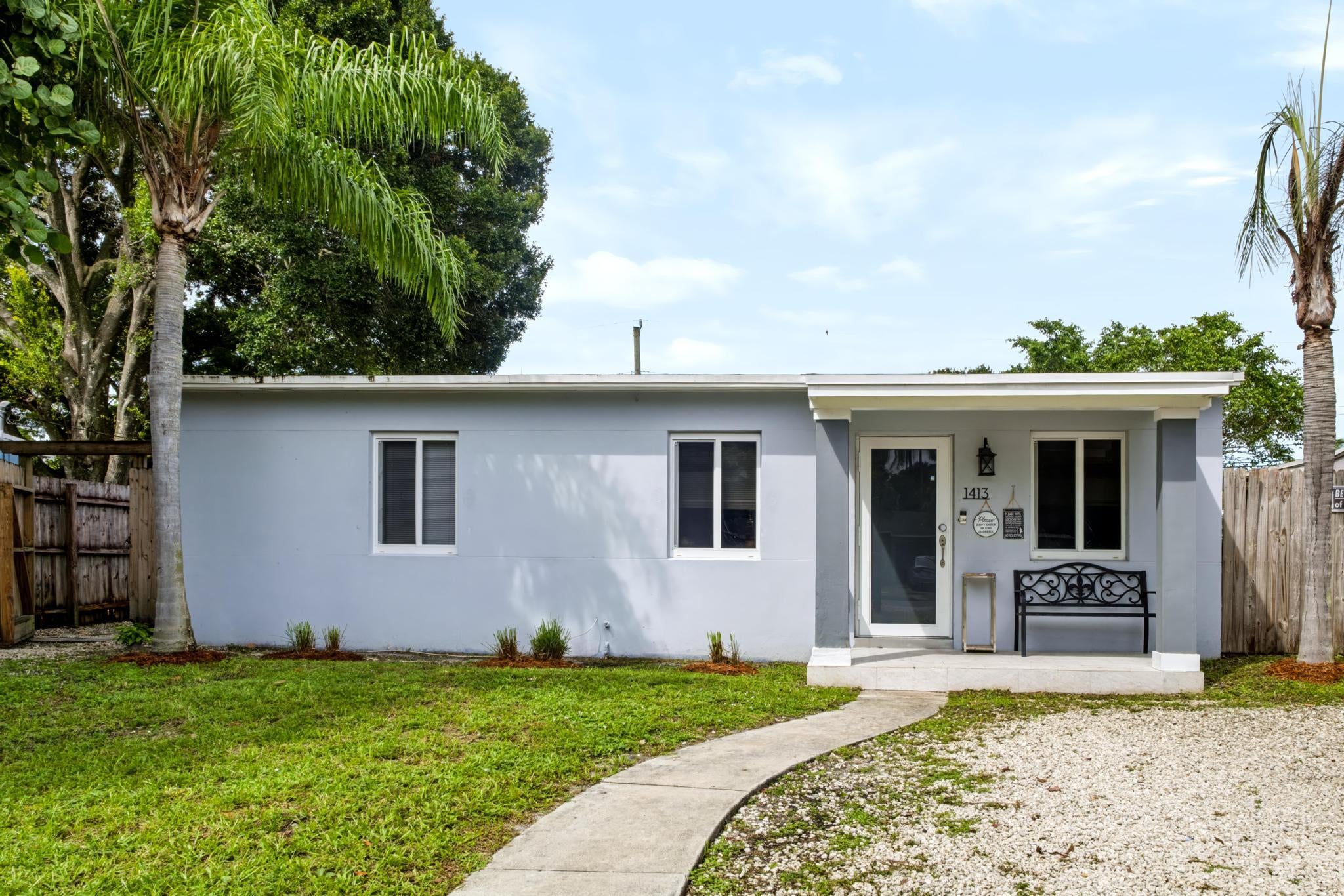 1413 NW 5TH Avenue