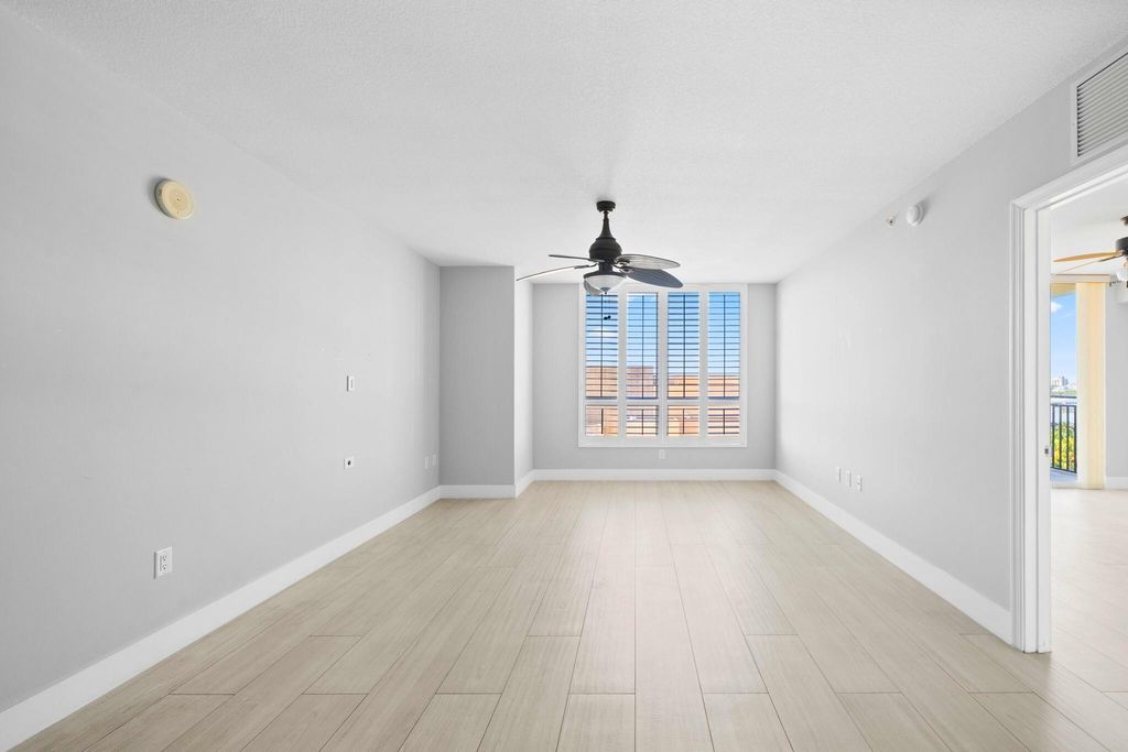 Photo of 610 W Las Olas Boulevard #1016N, Fort Lauderdale, FL 33312 (MLS # F10555373)