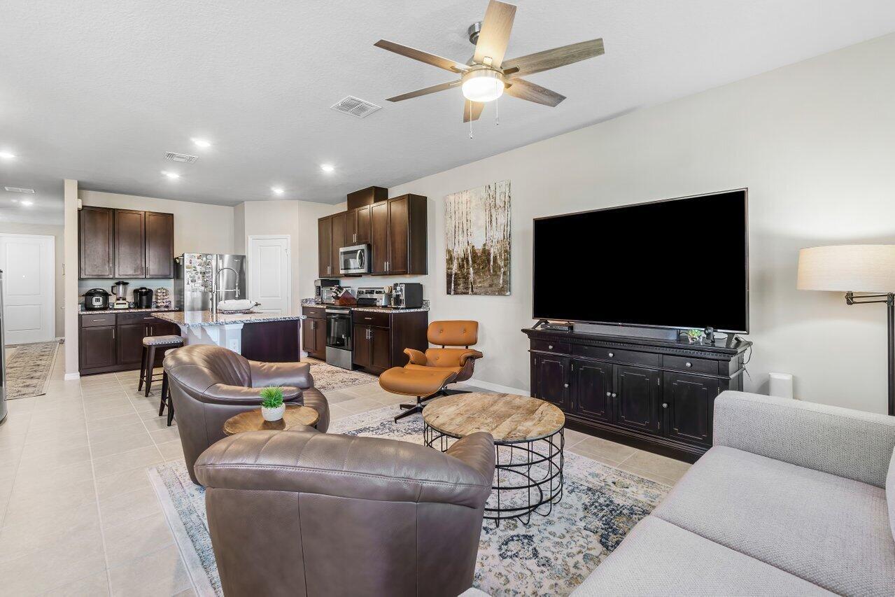 FONTANA - Residential Lease