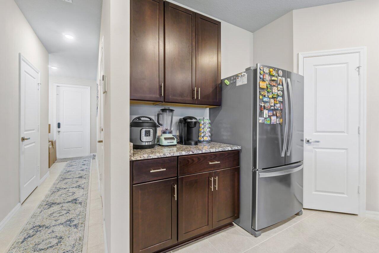FONTANA - Residential Lease