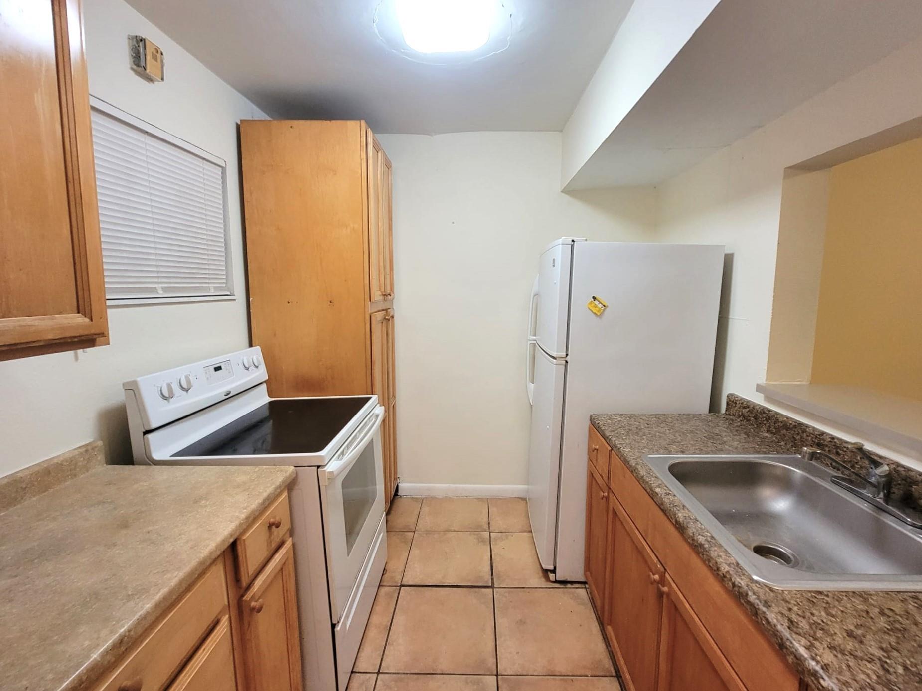 BRIGHT AND SPACIOUS 1/1 CONDO IN THE HIGHLY SOUGHT-AFTER SUNSET HILLS COMMUNITY!
Step into this inviting condo featuring an open floor plan and large windows that flood the space with natural light. The entire unit boasts durable ceramic tile flooring, offering both style and easy maintenance. The spacious bedroom includes a generous walk-in closet, providing ample storage to keep your home organized. Enjoy the added convenience of on-site laundry facilities and plenty of parking for both residents and guests. Perfectly located on the first floor for easy access, this unit is vacant and ready for you to call home. Don’t wait—schedule your tour today!