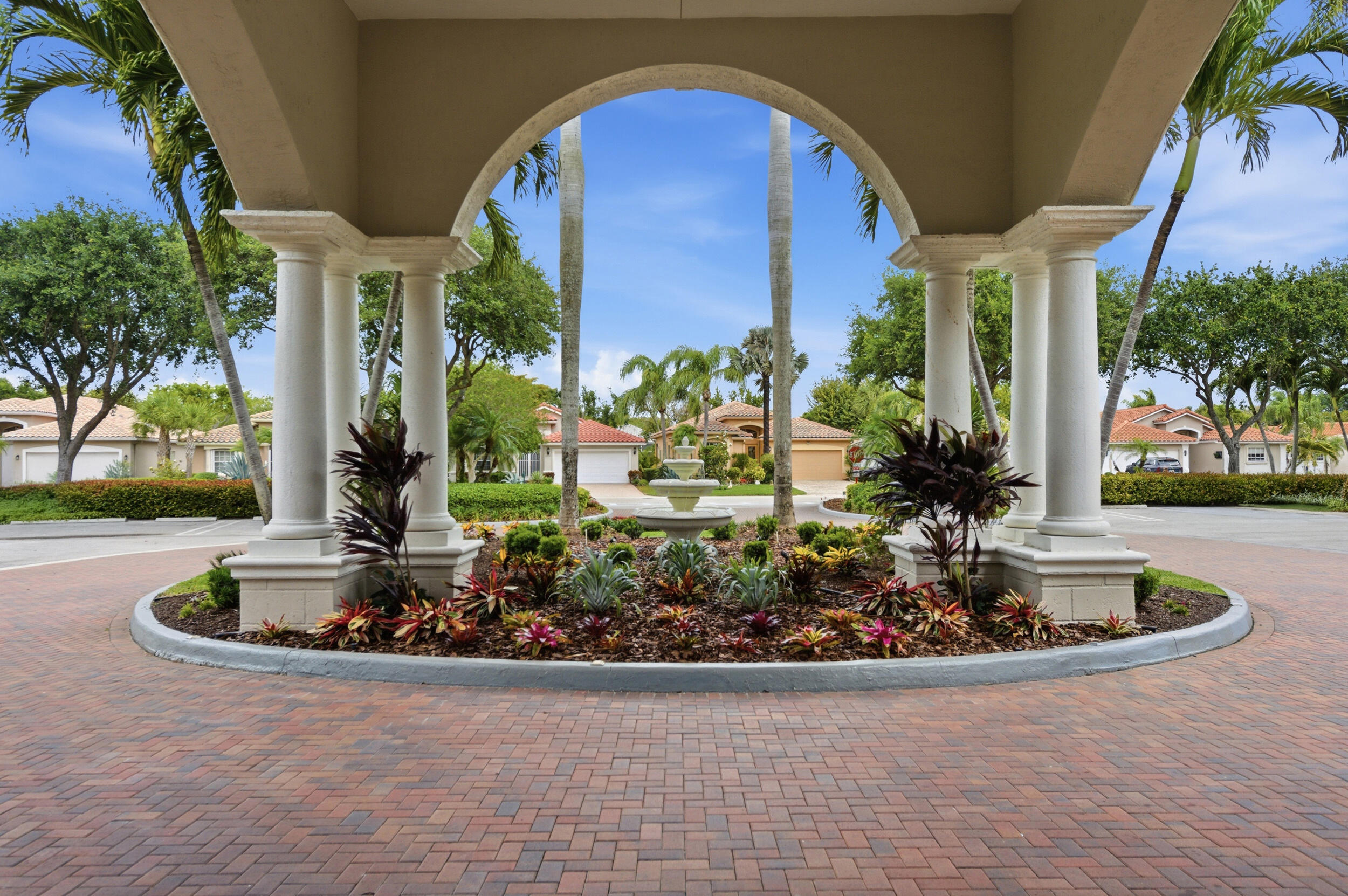 TUSCANY PAR D - Residential