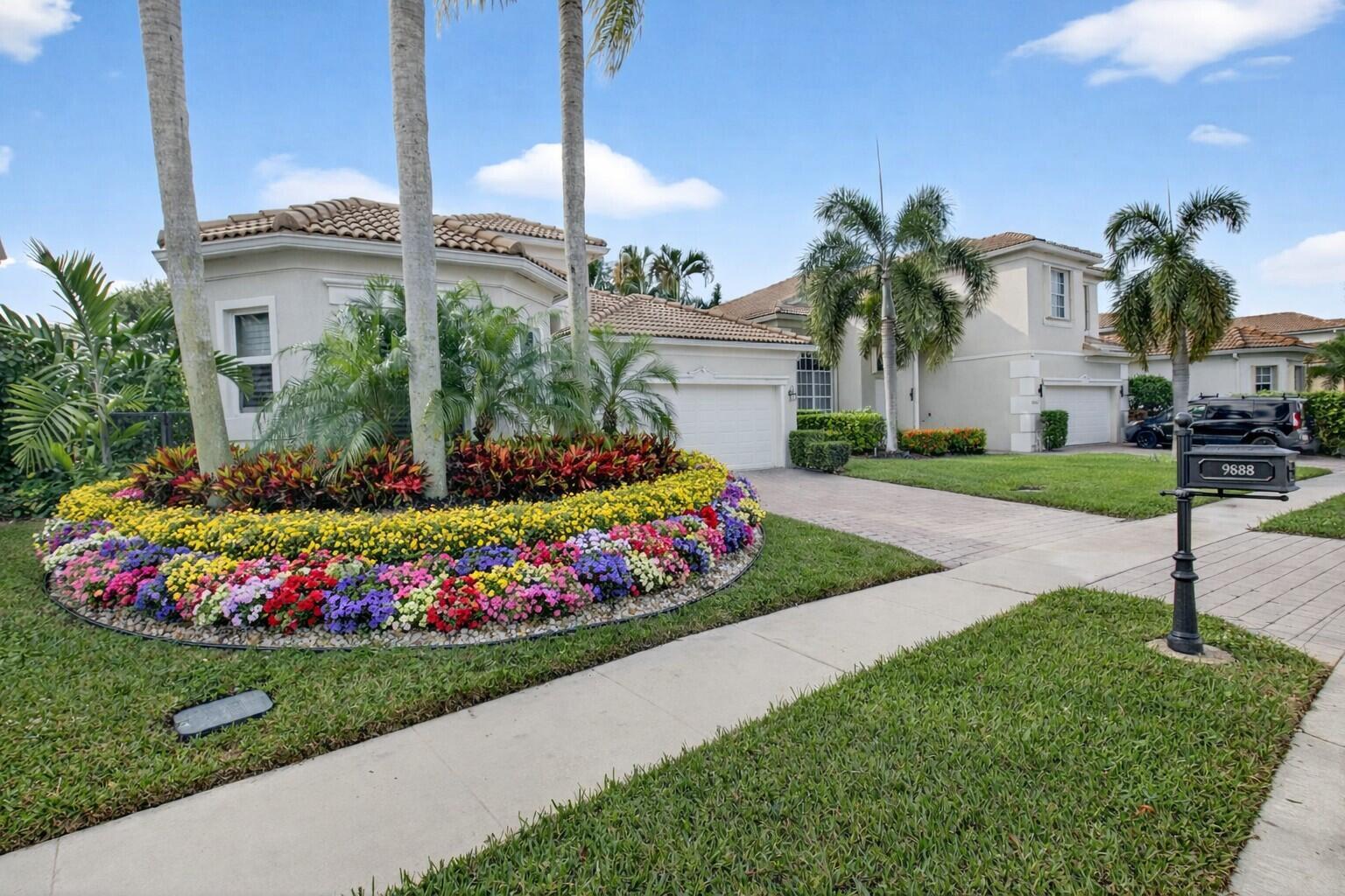 Addison Trace - Residential