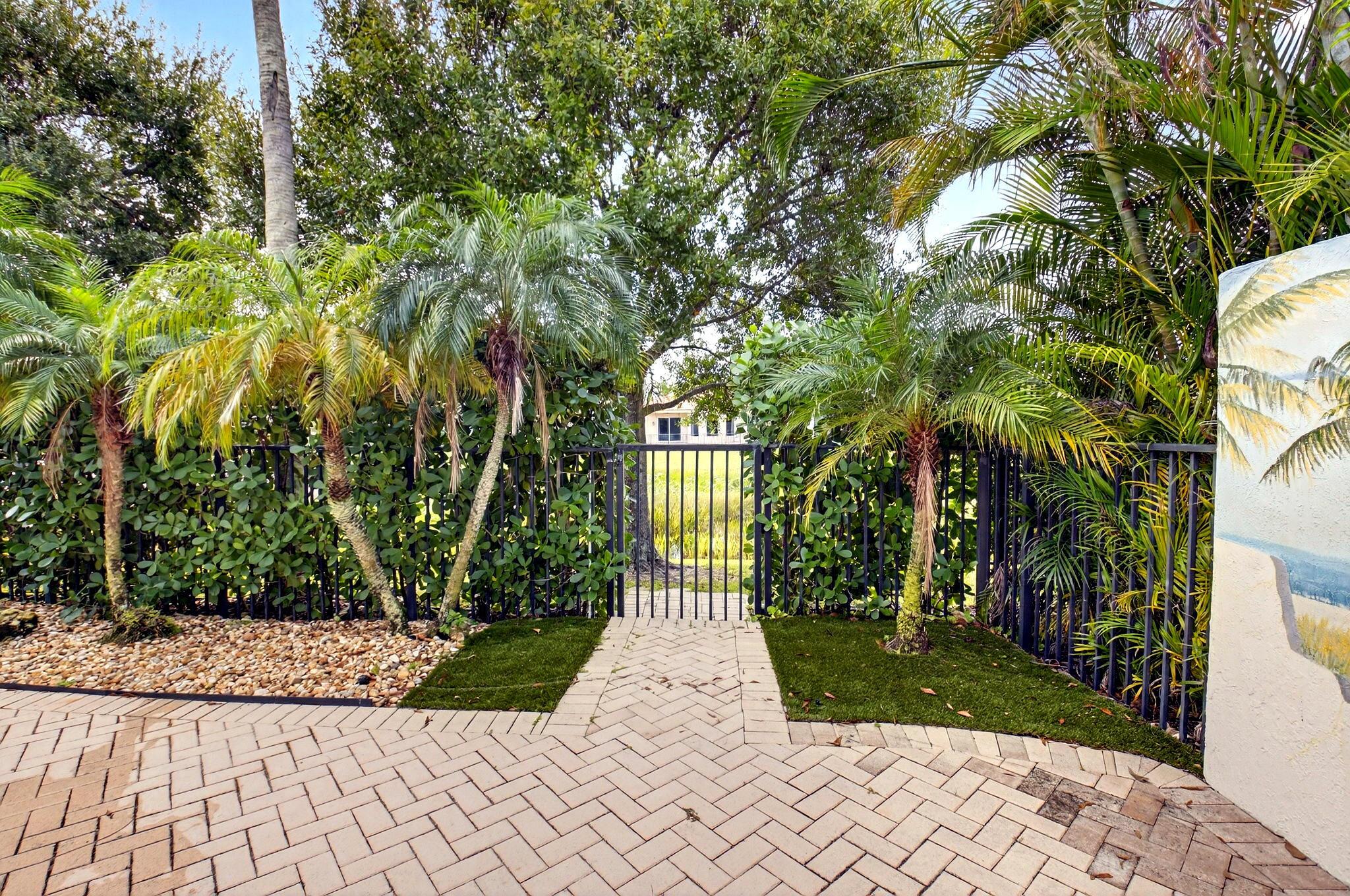 Addison Trace - Residential