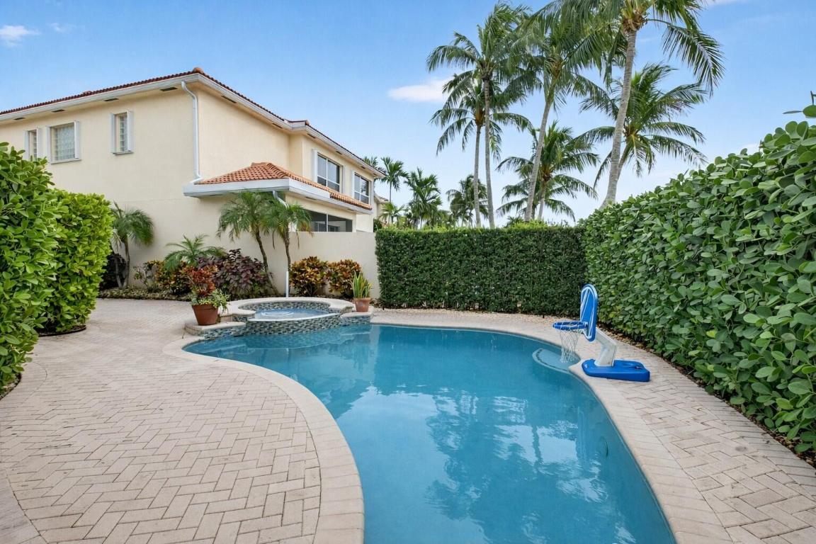 Addison Trace - Residential