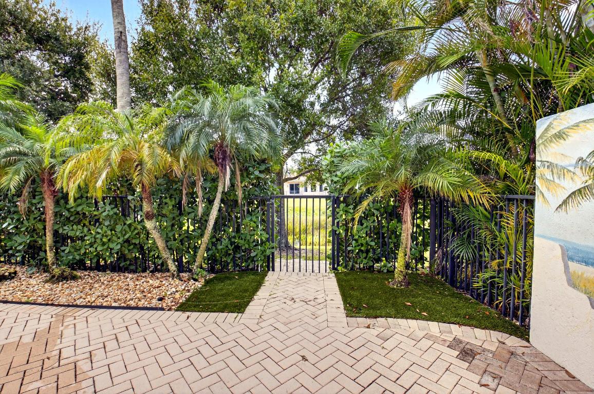 Addison Trace - Residential