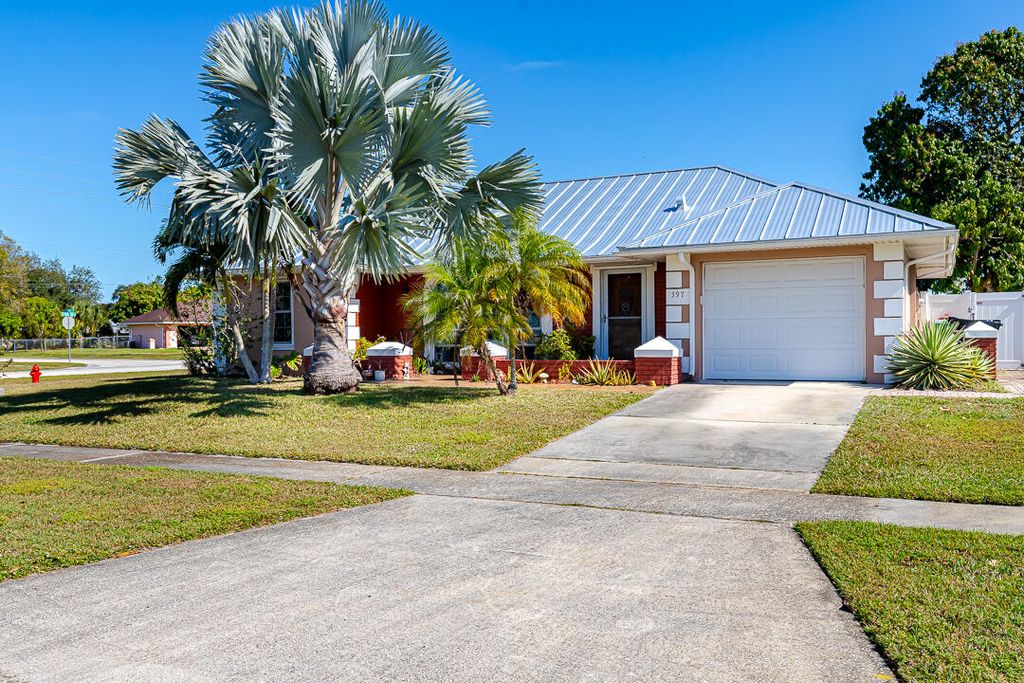 Photo of 397 NE Jonquil Street, Port Saint Lucie, FL 34983 (MLS # R11157629)