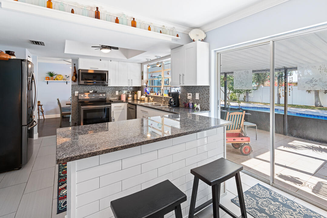 PORT ST LUCIE FLORESTA PINES UNIT 1 - Residential