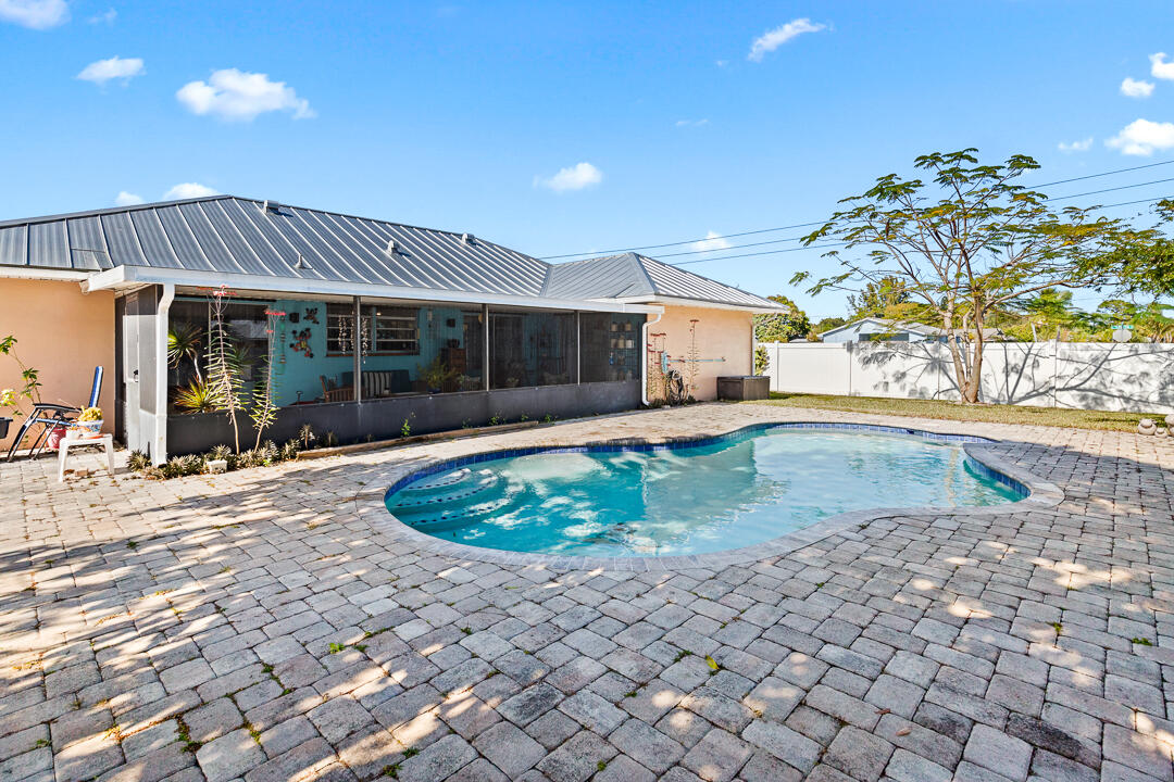 PORT ST LUCIE FLORESTA PINES UNIT 1 - Residential