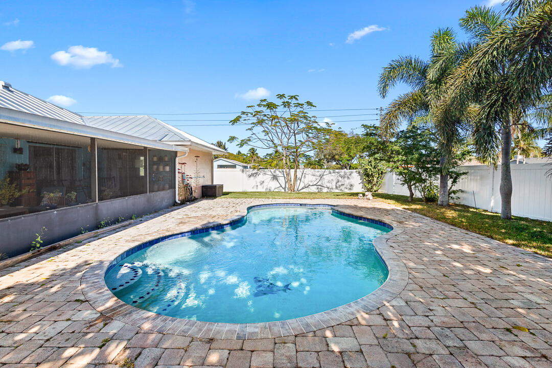 PORT ST LUCIE FLORESTA PINES UNIT 1 - Residential