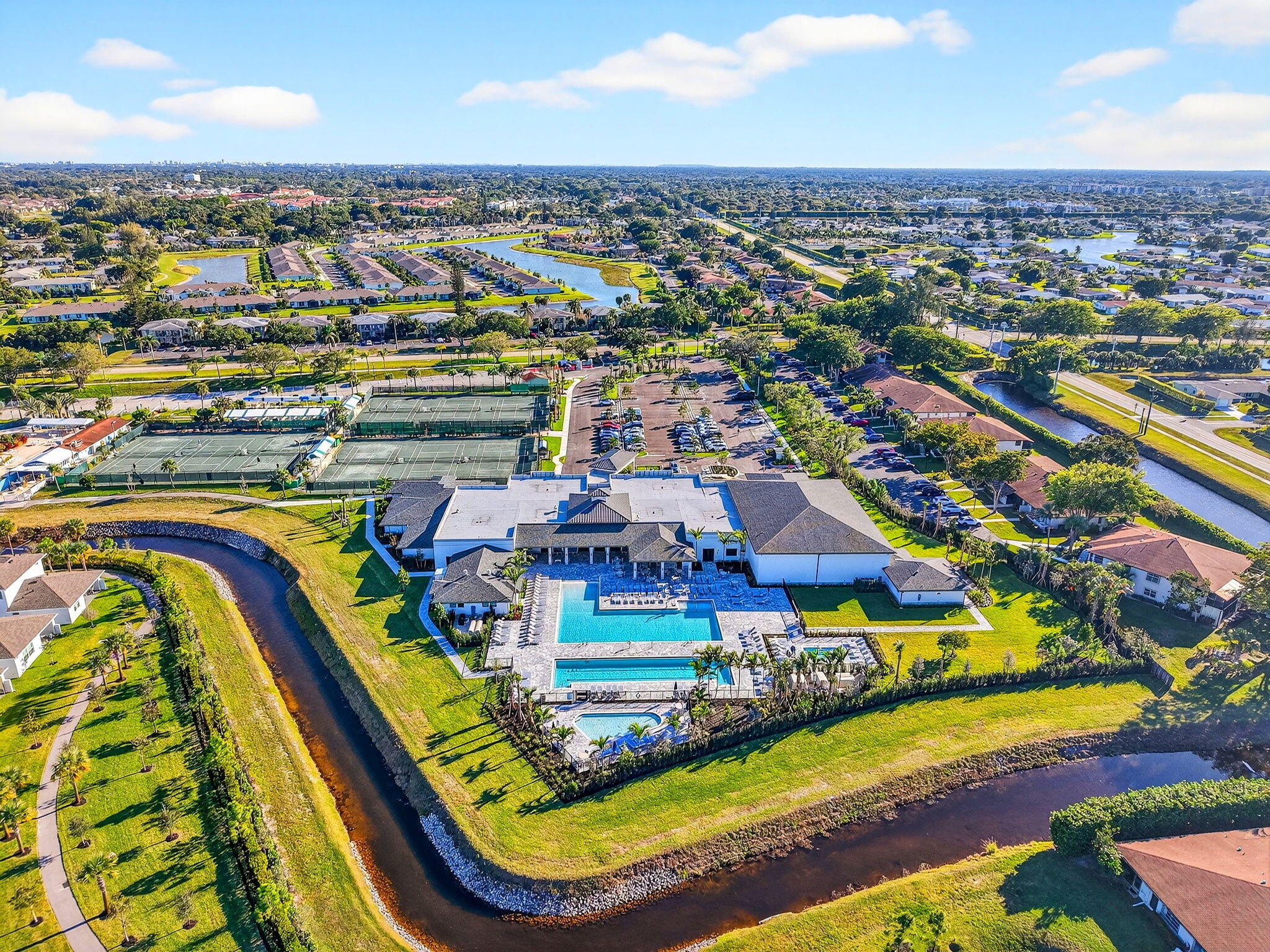 DELRAY TRAILS AT VILLA DELRAY PUD - Residential