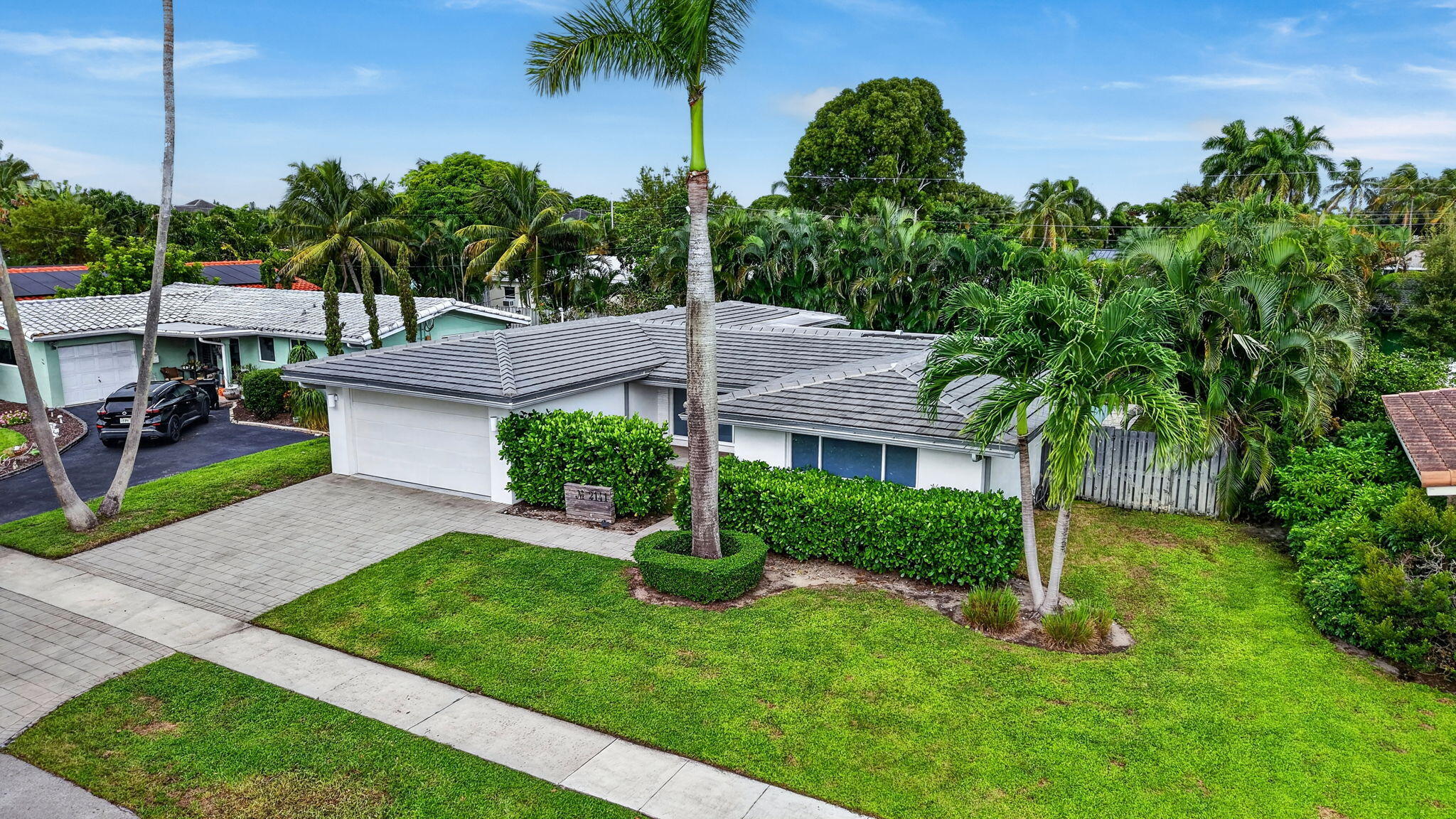 2141 NE 62ND Court