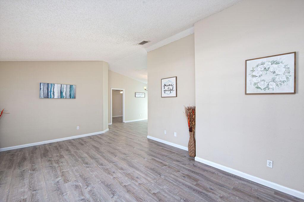 PORT ST LUCIE SECTION 28 - Residential