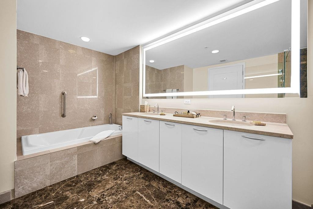 Q Club Resort & Residence - Residential