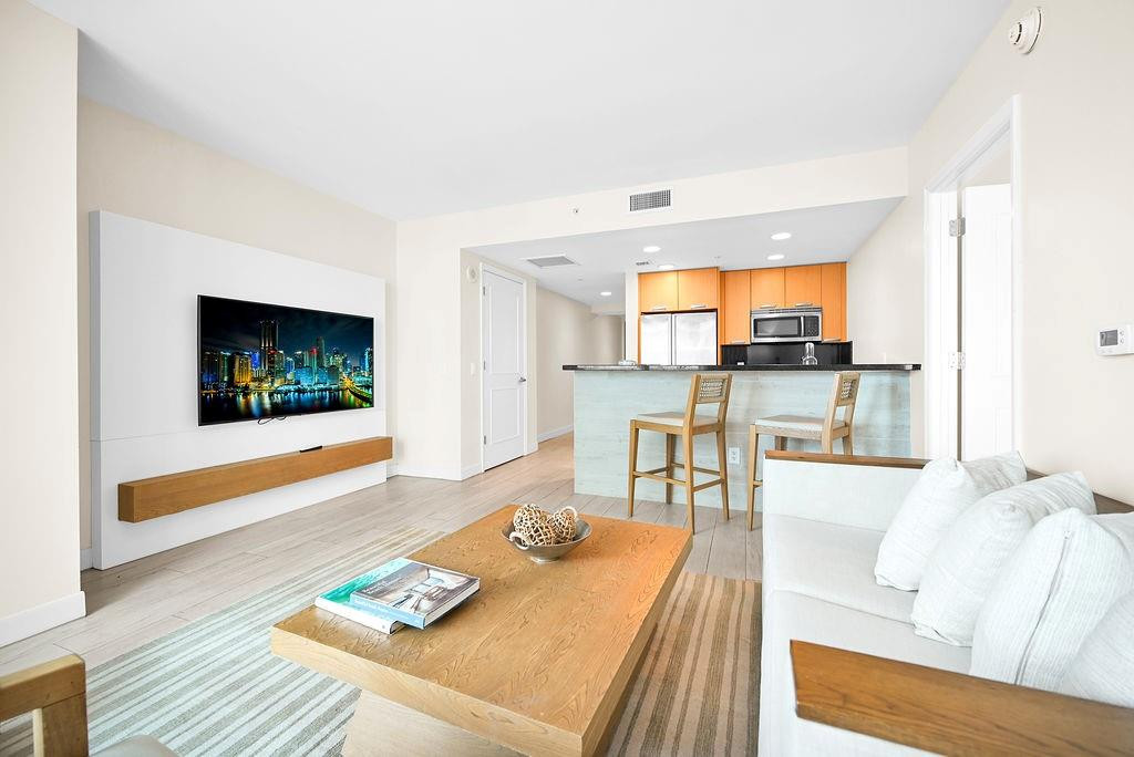 Q Club Resort & Residence - Residential