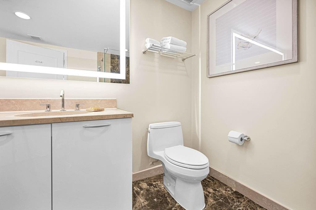 Q Club Resort & Residence - Residential