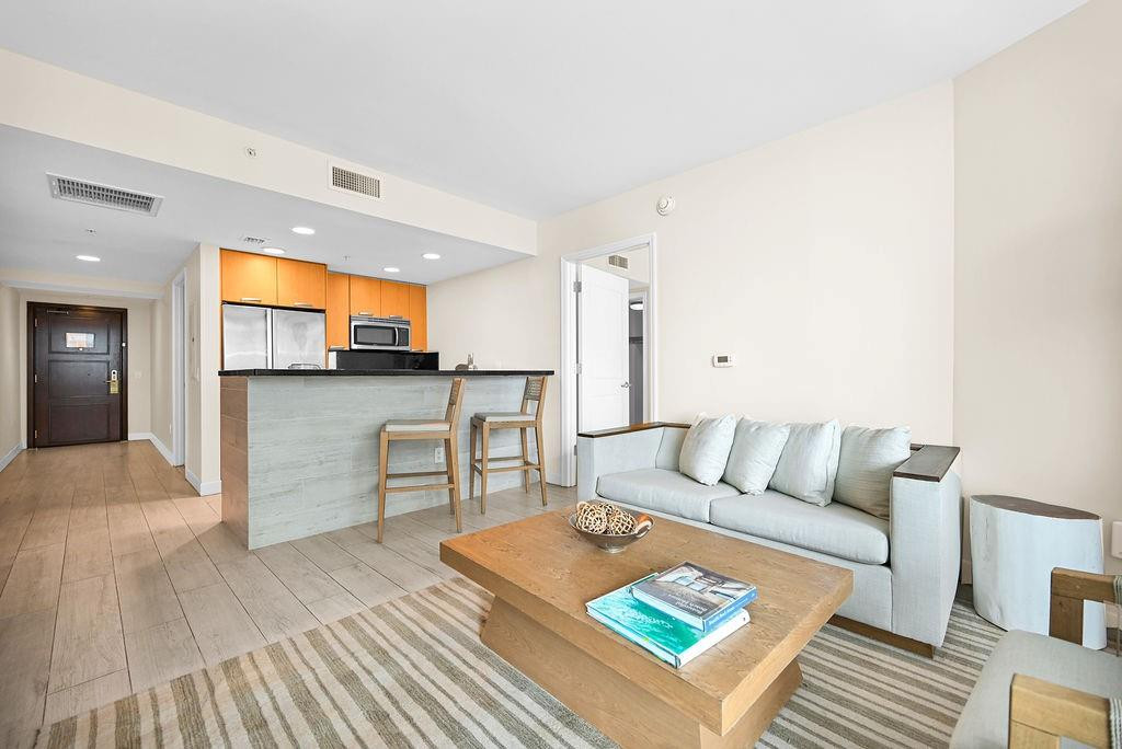 Q Club Resort & Residence - Residential