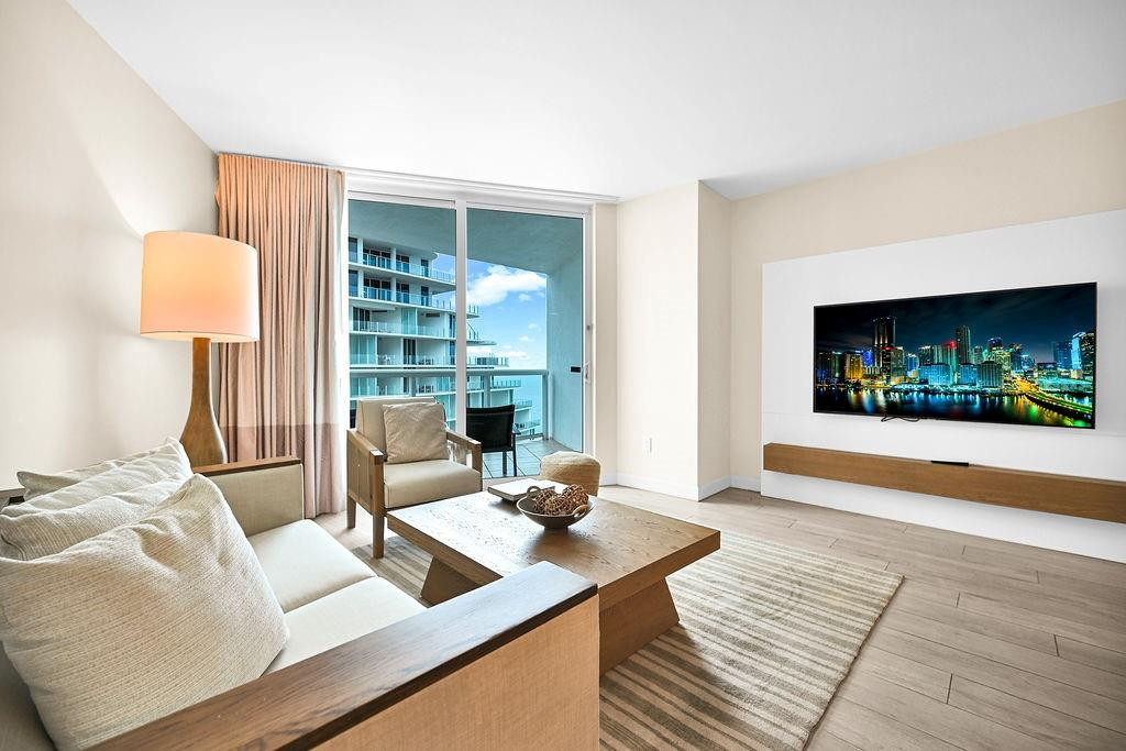 505 N Ft Lauderdale Bch Boulevard 2006